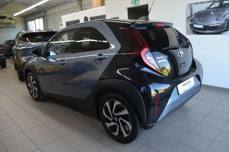 Toyota Aygo X Teamplayer*SHZ*BI-TONE*RÜCKFAHRKAMERA — photo 6