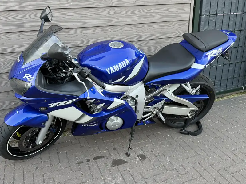 Yamaha YZF-R6 - foto 7