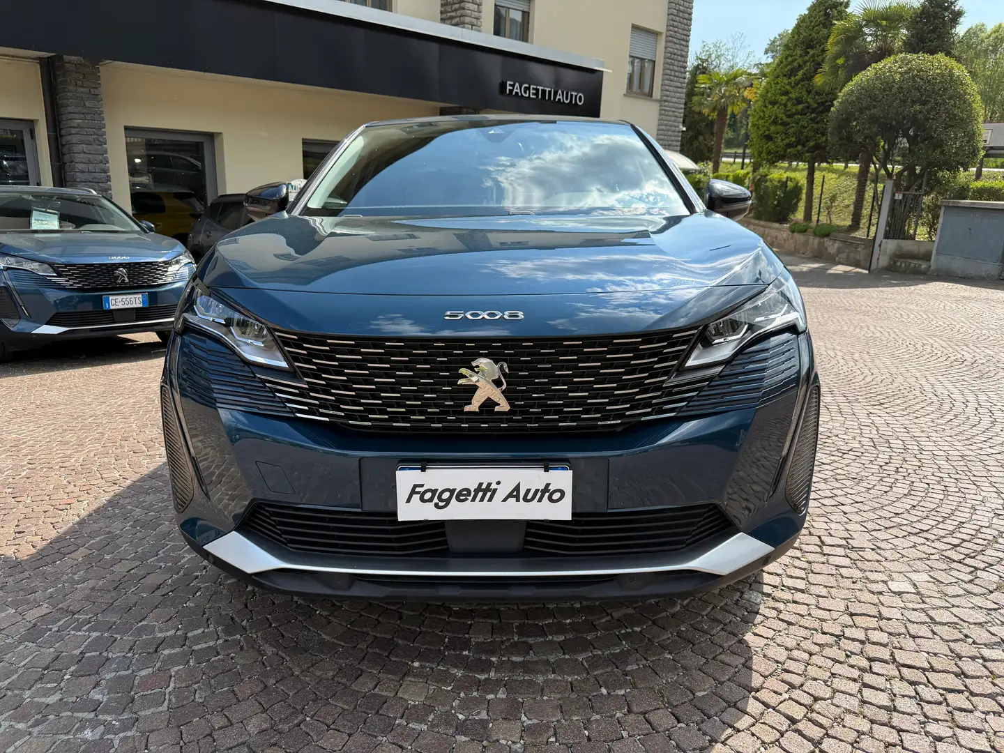Peugeot 5008 1.5 BLUEHDI 130CV ALLURE 7 POSTI Kék - 2