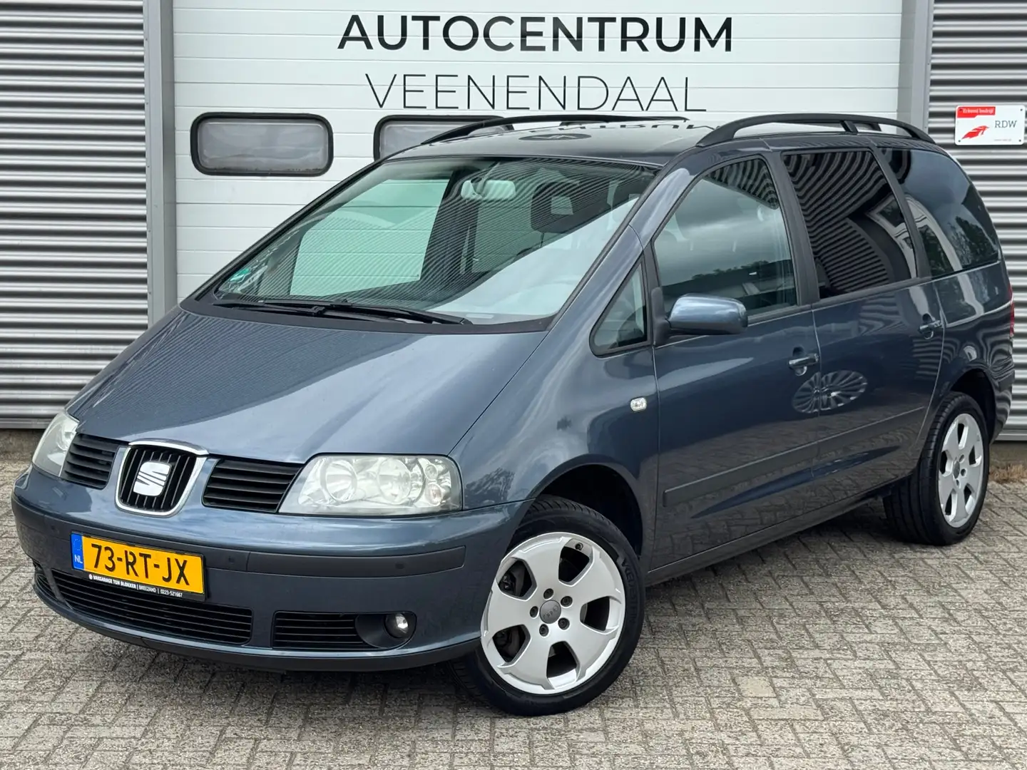SEAT Alhambra 1.8-20VT 150 PK 7-ZITS CRUISE/AIRCO/TREKHAAK Grijs - 2