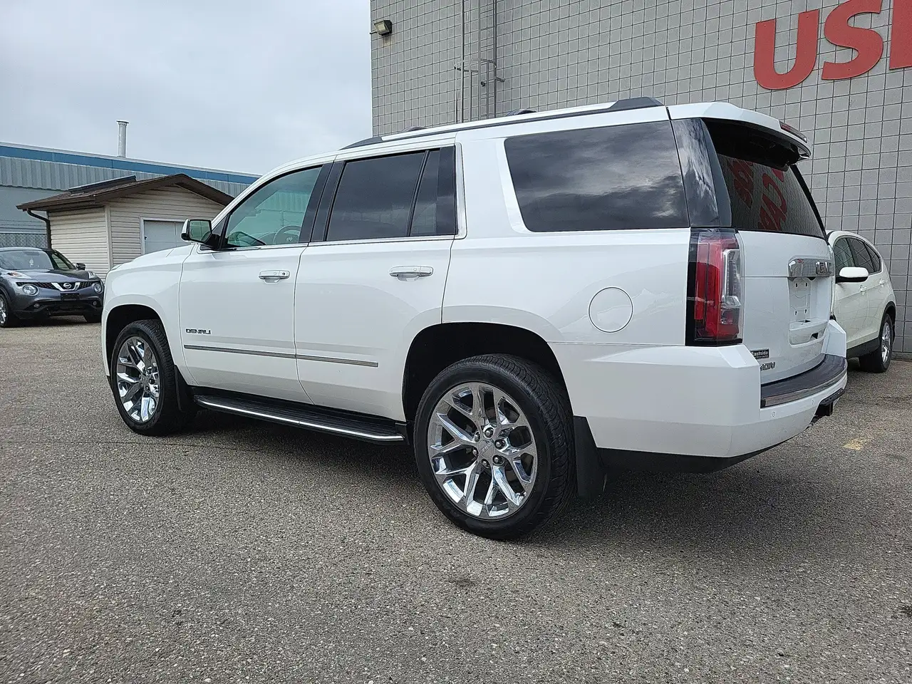 GMC Yukon снимка GMC Yukon
