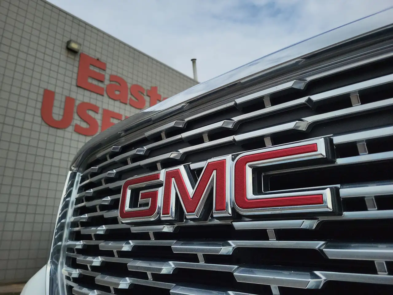 GMC Yukon снимка GMC Yukon