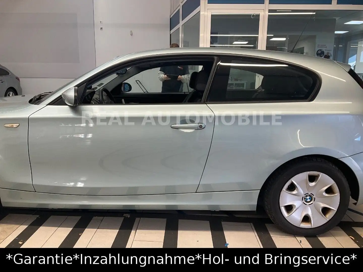 BMW 116 Baureihe 1 Lim. 116i Automatik *1.HD*TÜV NEU Grün - 2