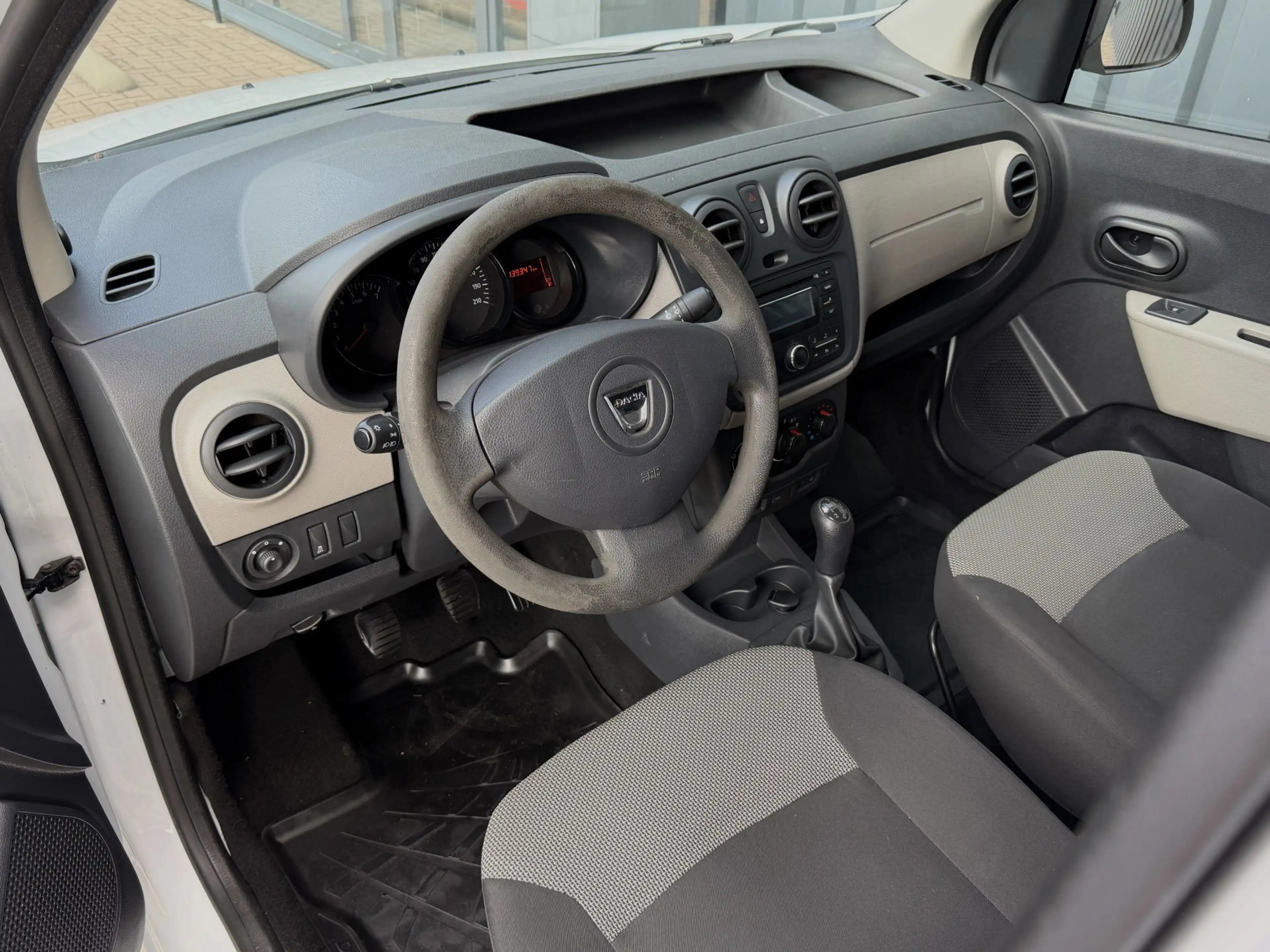 Dacia Dokker 1.6 MPI 100 Basic BENZINE!/MARGE!/ONDERHOUDEN!/ — photo 9