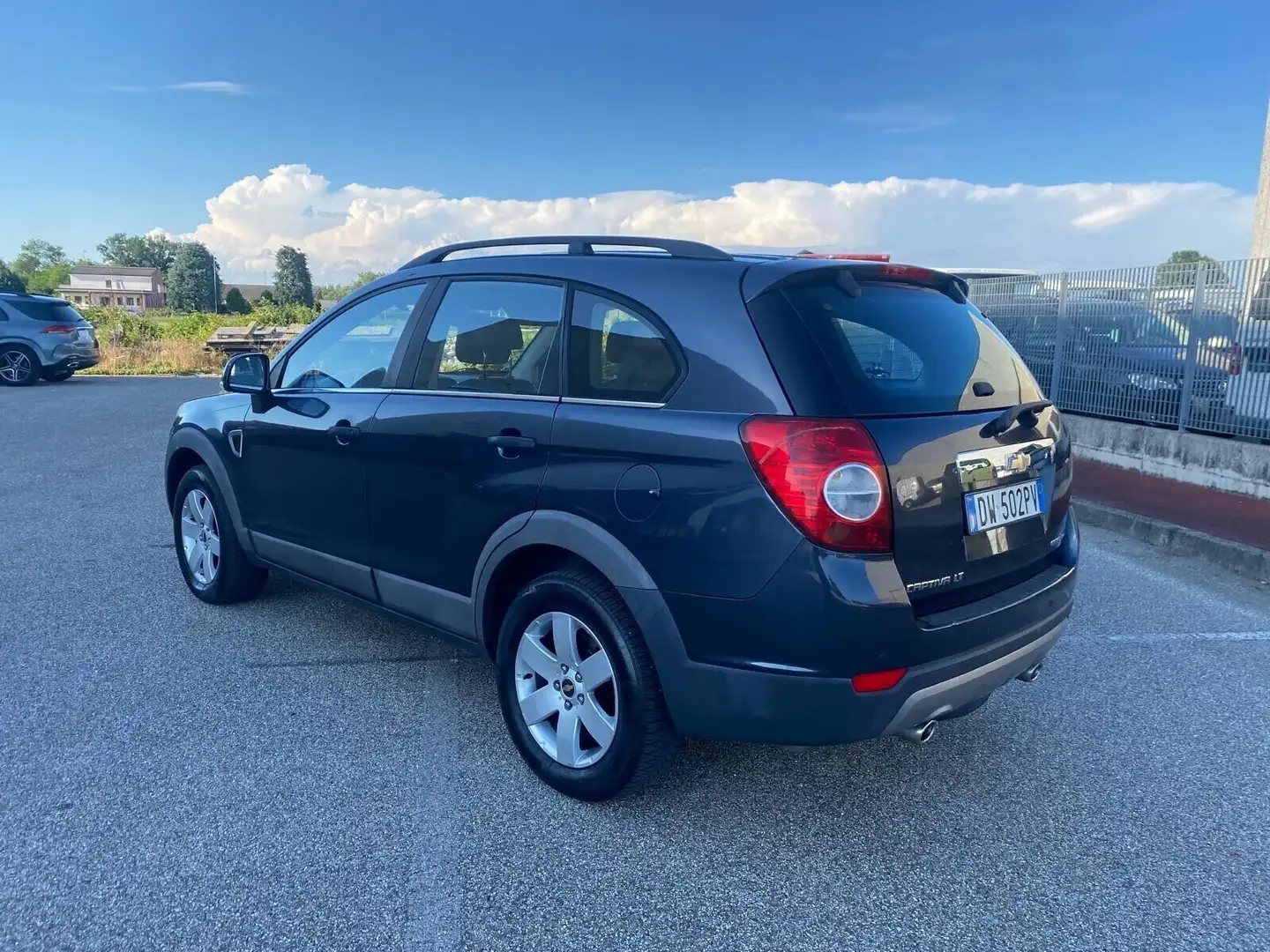 Chevrolet Captiva 2.4 LT GPL Eco Logic Grigio - 2