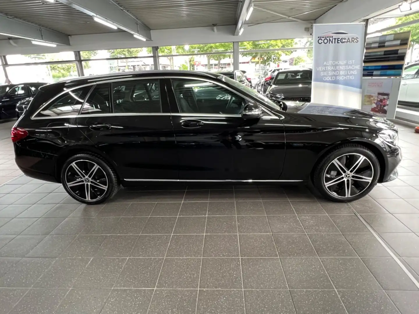 Mercedes-Benz C 300 de T Avantgarde Advanced+Business+Park Schwarz - 1