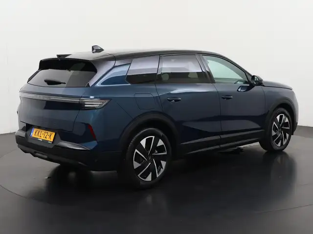 Opel Grandland view 5