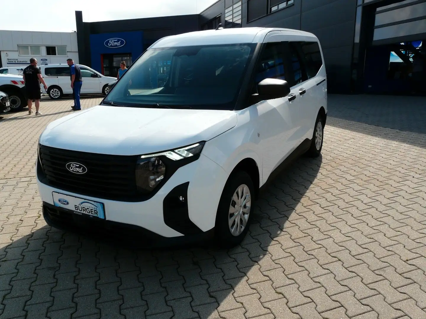 Ford Tourneo Courier Trend *Automatik* Blanc - 1