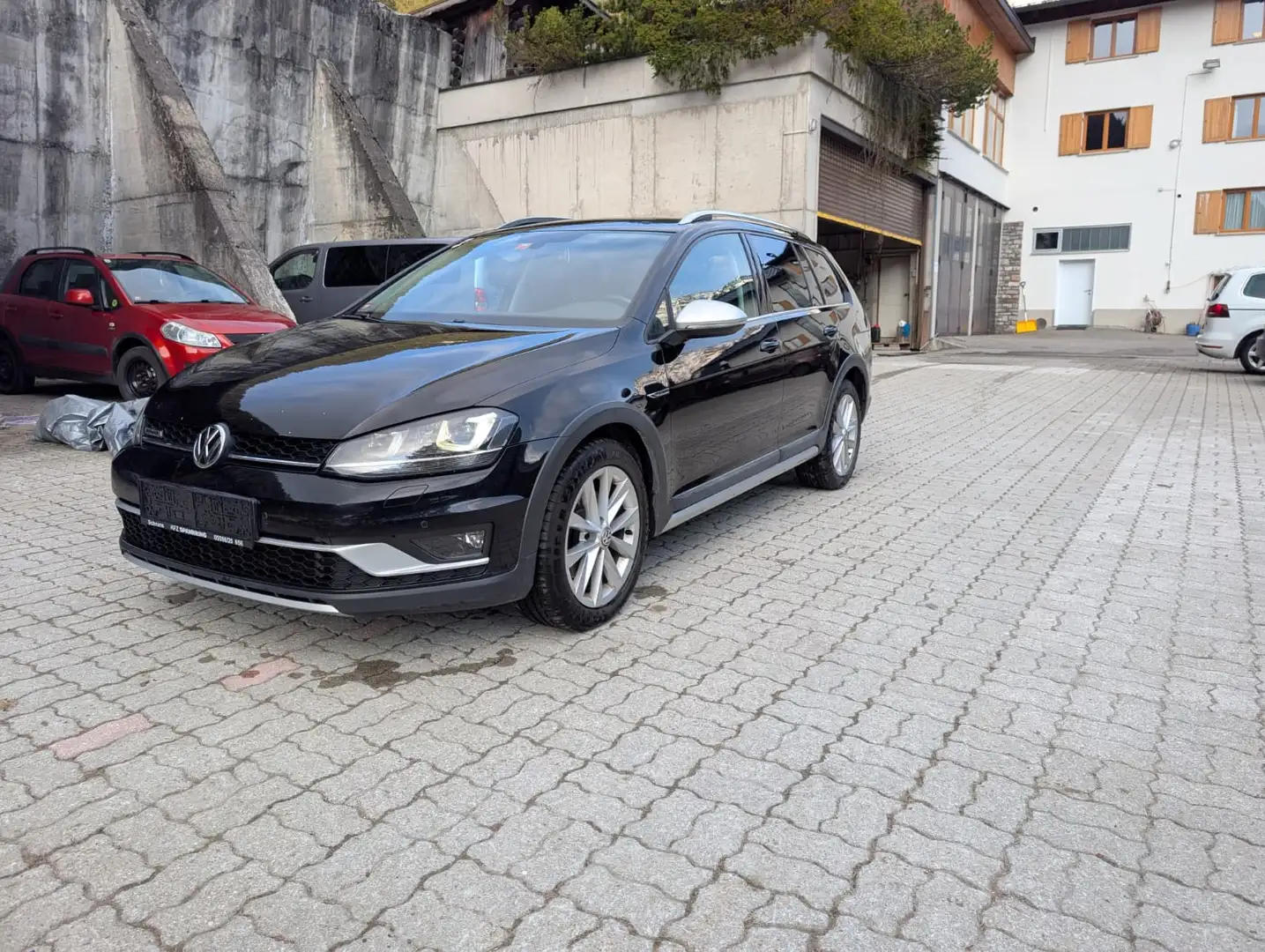 Volkswagen Golf Variant Golf Variant Alltrack BMT 2,0 TDI DSG 4Motion Allt Schwarz - 2