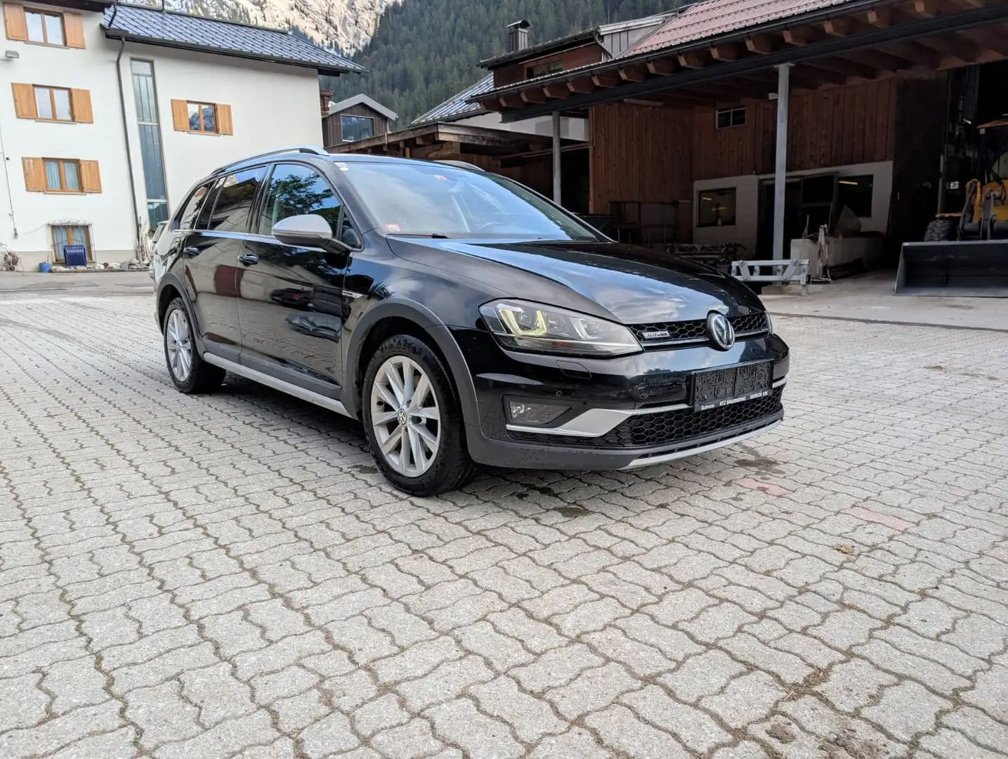 Volkswagen Golf Variant Golf Variant Alltrack BMT 2,0 TDI DSG 4Motion Allt Schwarz - 1