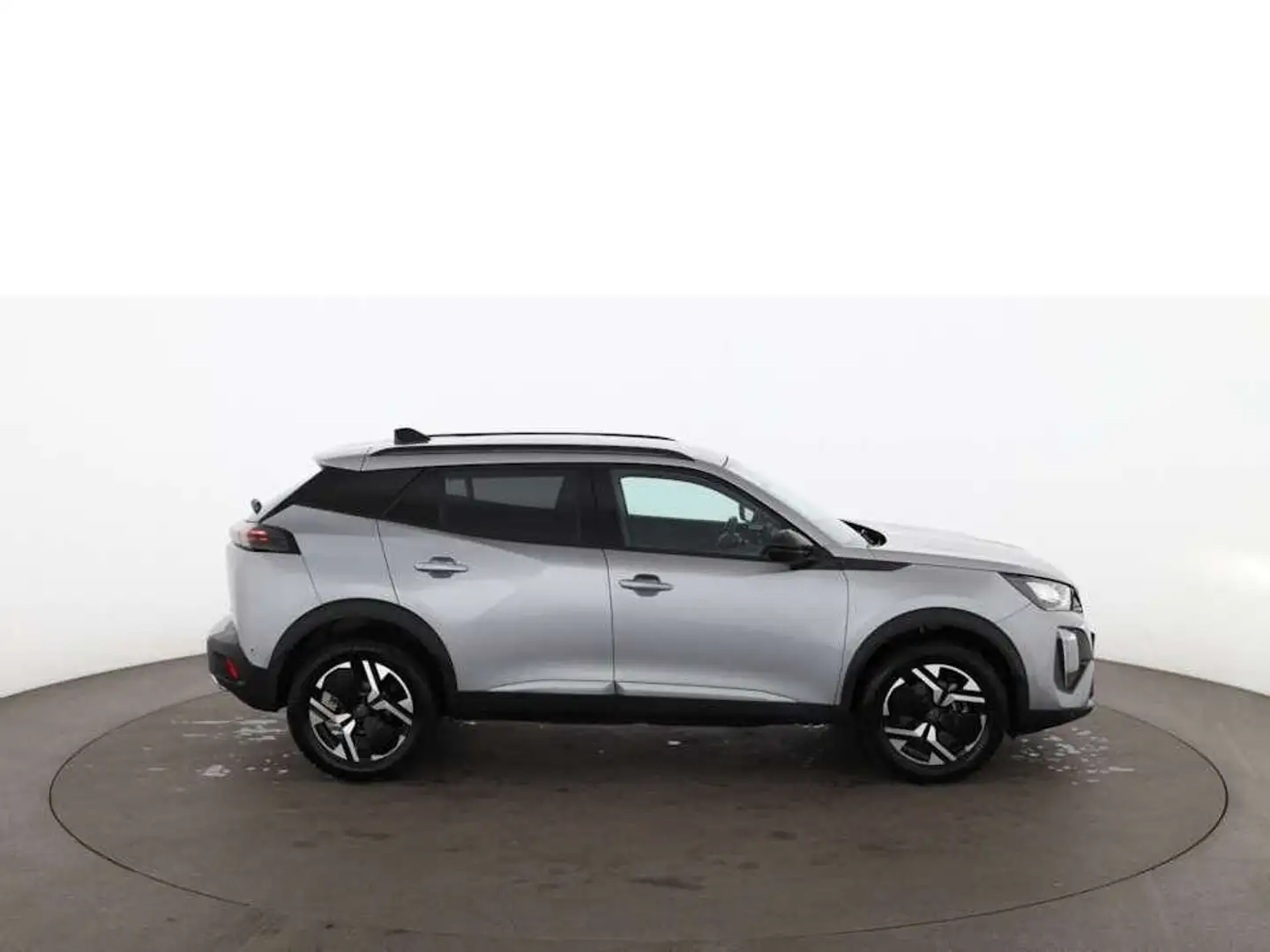 Peugeot 2008 1.2 Allure E-DCS 6 Aut LED RADAR NAVI R-CAM Grau - 2