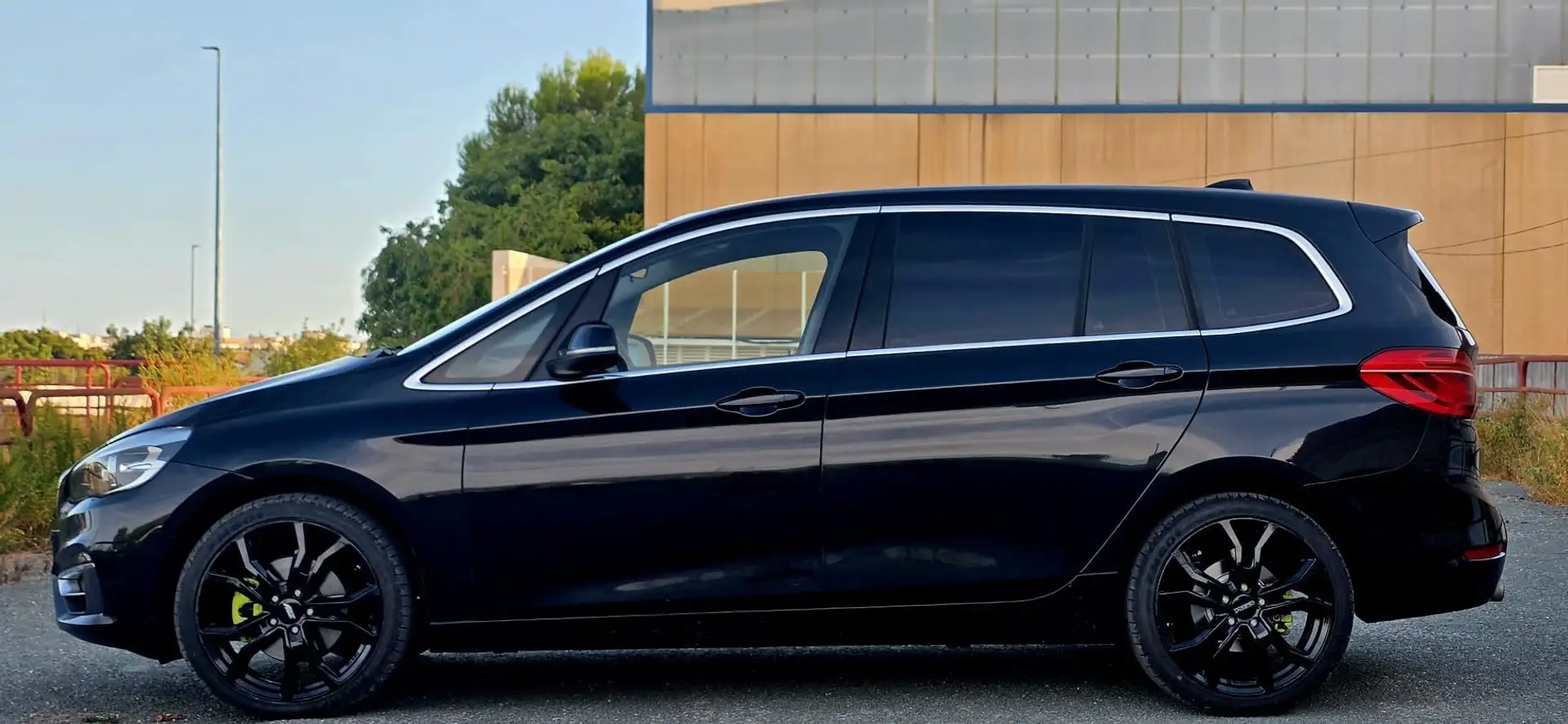 BMW 218 218d Gran Tourer 7 plazas luxury line premium - 2