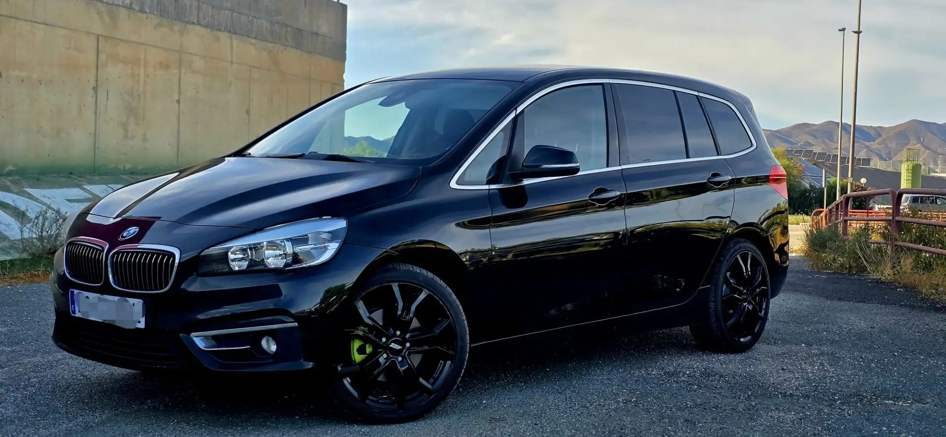 BMW 218 218d Gran Tourer 7 plazas luxury line premium - 1