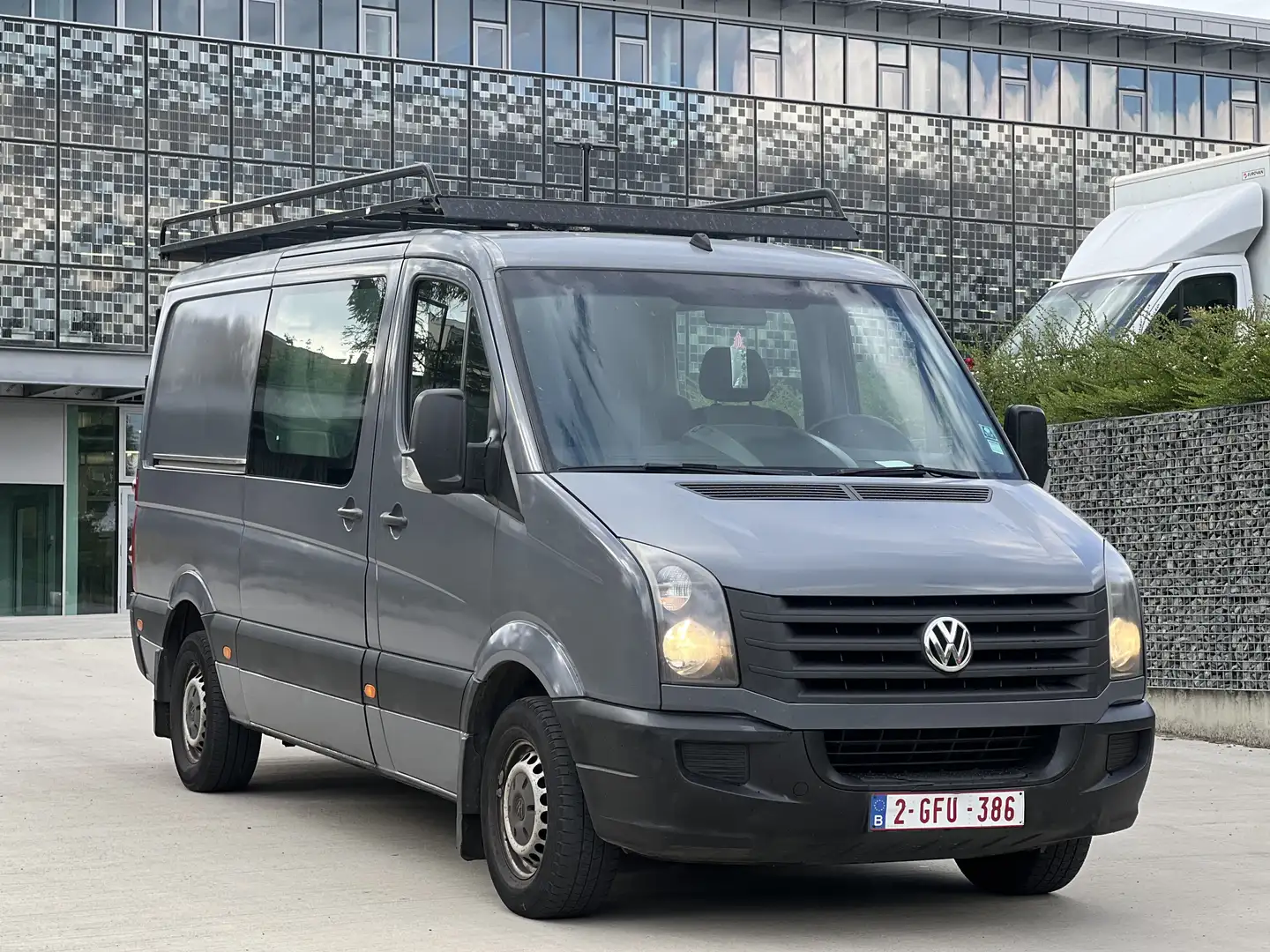 Volkswagen Crafter 7 places 2.0 tdi 136pk Gris - 1