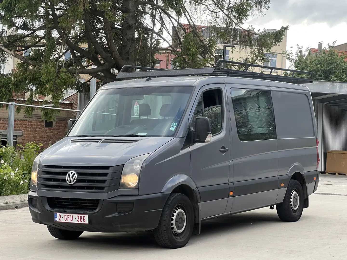 Volkswagen Crafter 7 places 2.0 tdi 136pk Gris - 2