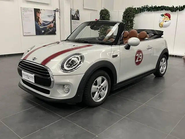 MINI Cooper D Cabrio 1.5 Cooper D Boost Auto