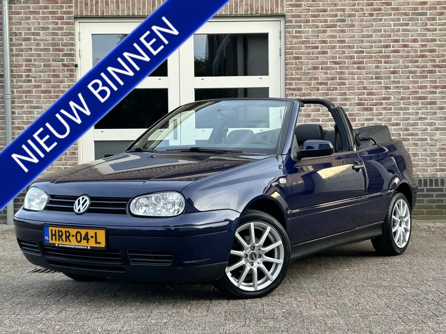 Volkswagen Golf Cabriolet 2.0 Trendline Blau - 1