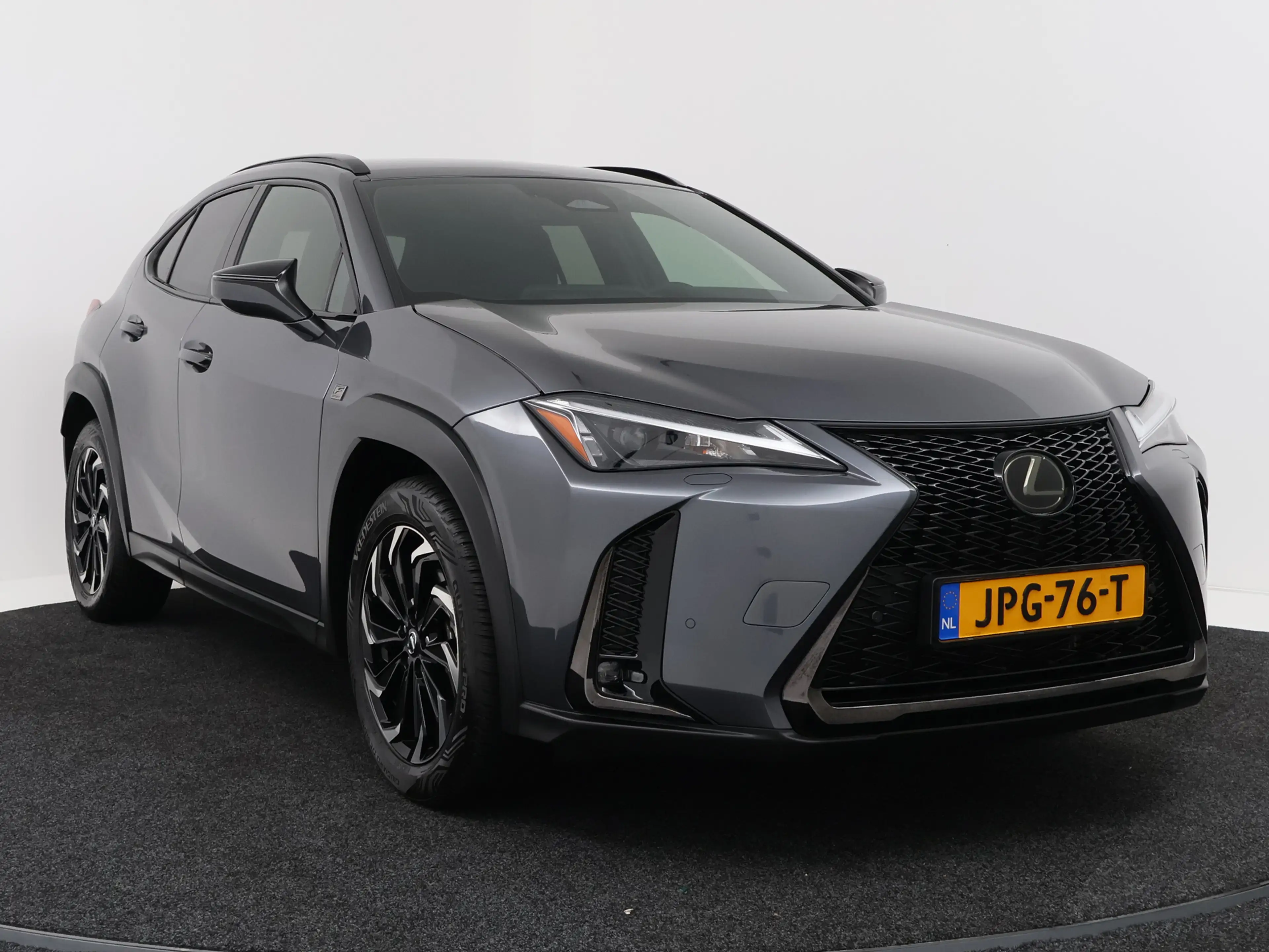 Lexus UX 300h 35th Edition | Black Edition | Navigatie | PDC | S — photo 15
