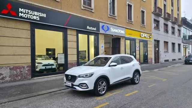 MG HS 1.5 t Luxury auto (PROMO)