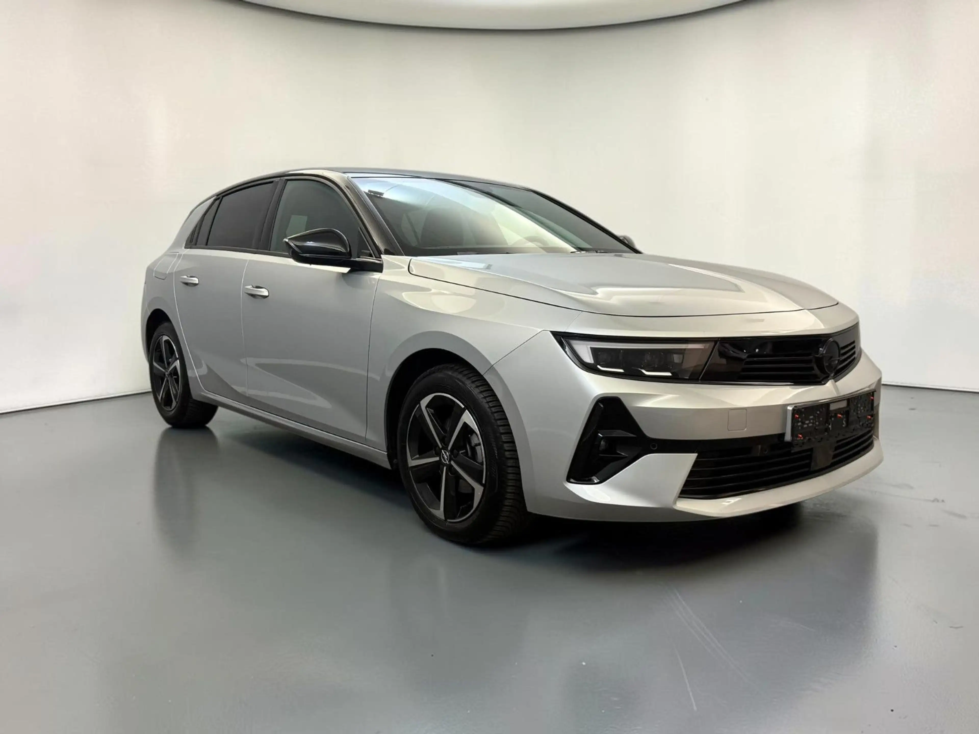 Opel Astra 1.2 Turbo GS*TECH-PAKET*LED*360°*MY25 — photo 3