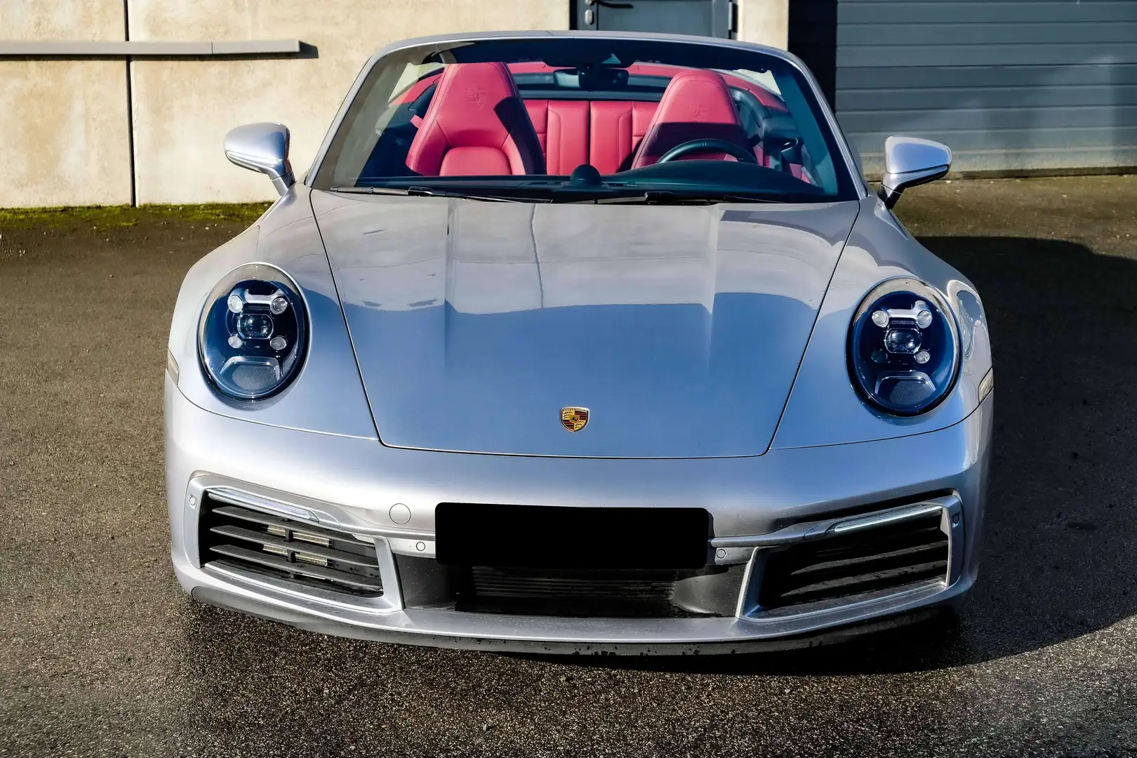 Porsche 992 Carrera 4 Cabriolet Sport Chrono Sport Design Zilver - 2