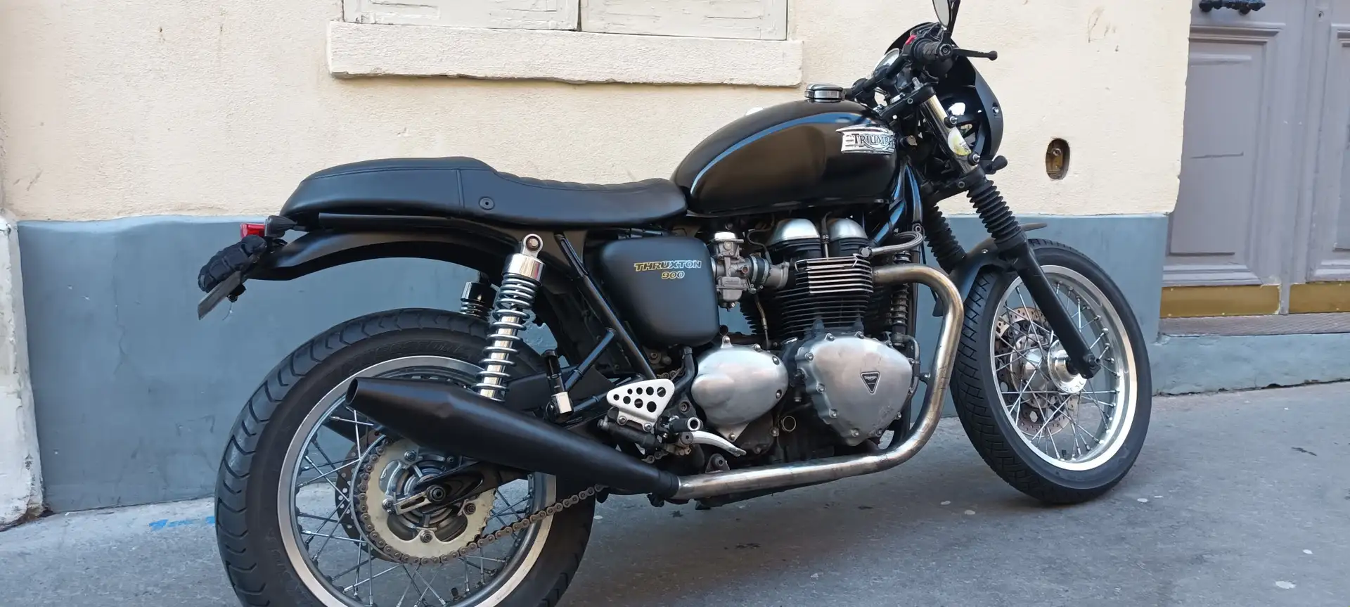 Triumph Thruxton Negru - 1