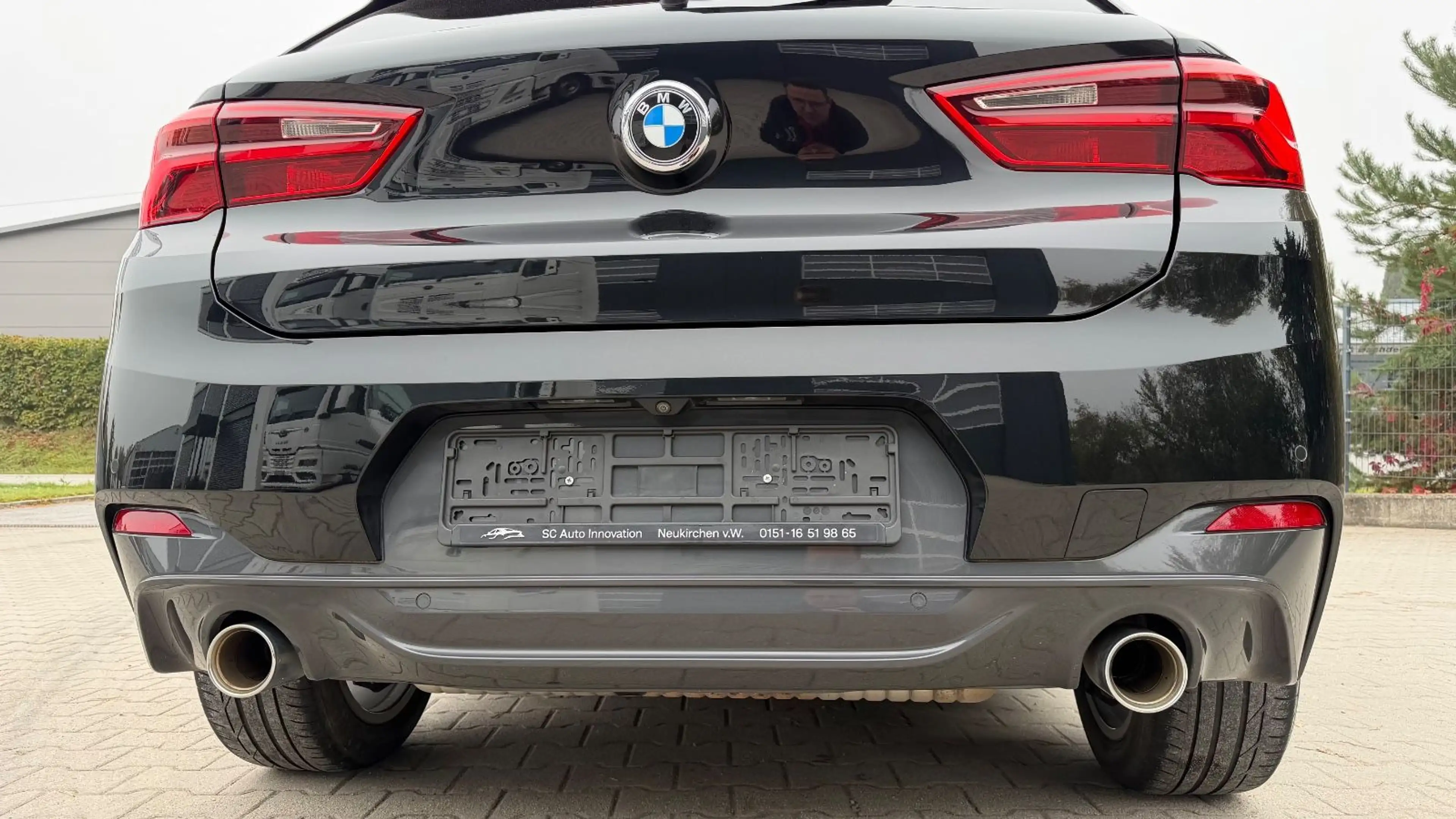 BMW X2 xDrive 20 i M Sport+LED+Leder+SHZ+Panora.+AHK — photo 12