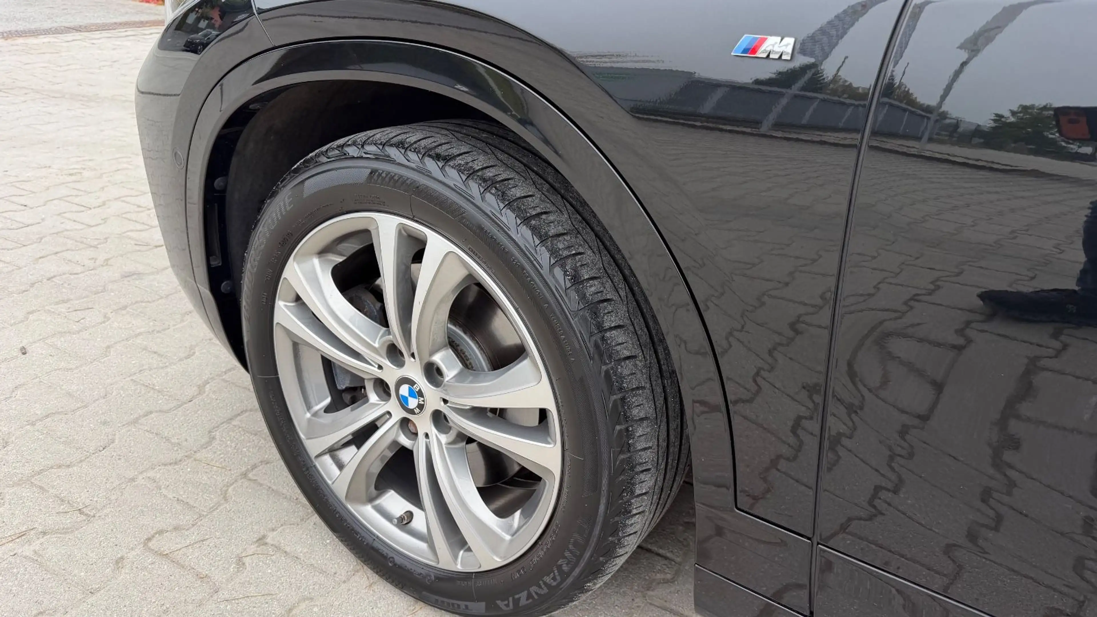 BMW X2 xDrive 20 i M Sport+LED+Leder+SHZ+Panora.+AHK — photo 9