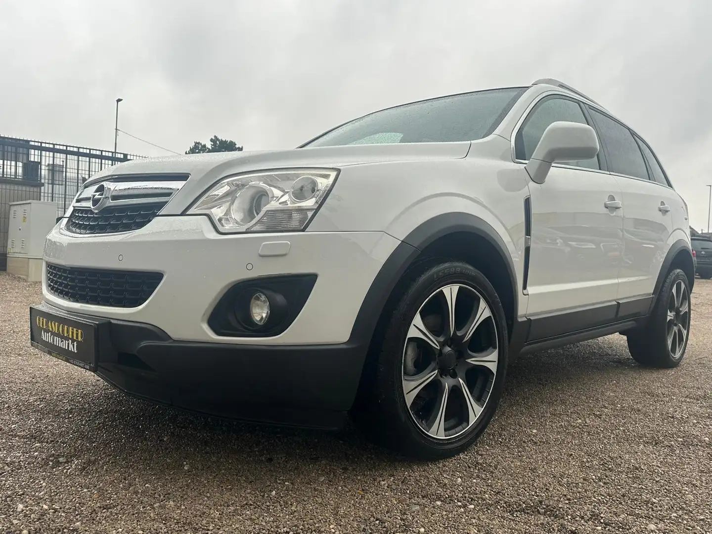 Opel Antara Design Edition 4x4 **Finanzierung** Weiß - 2