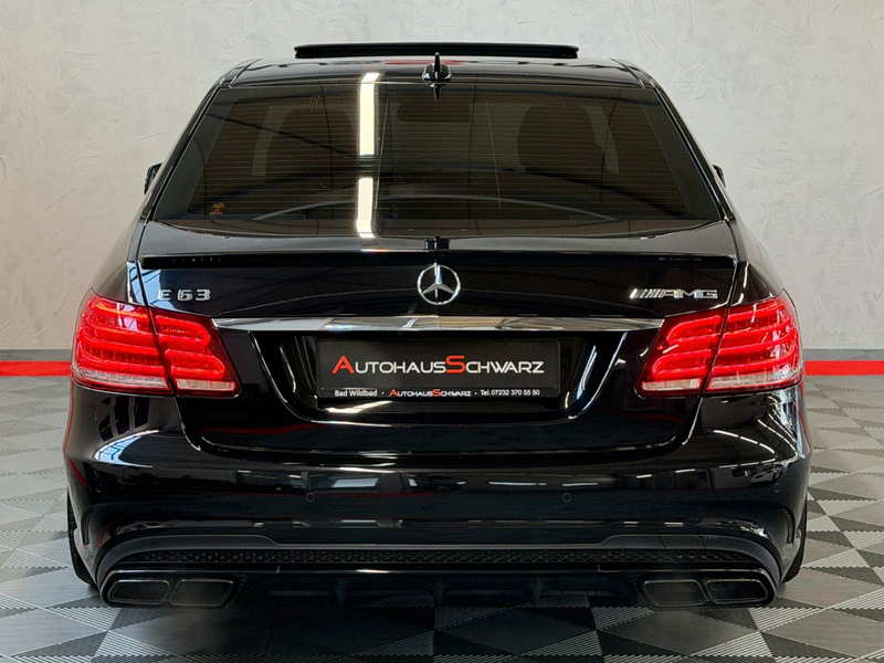 Mercedes-Benz E 63 AMG E63AMG 4Matic Limo S-Dach Distr. H&K 360 20` Led — photo 8