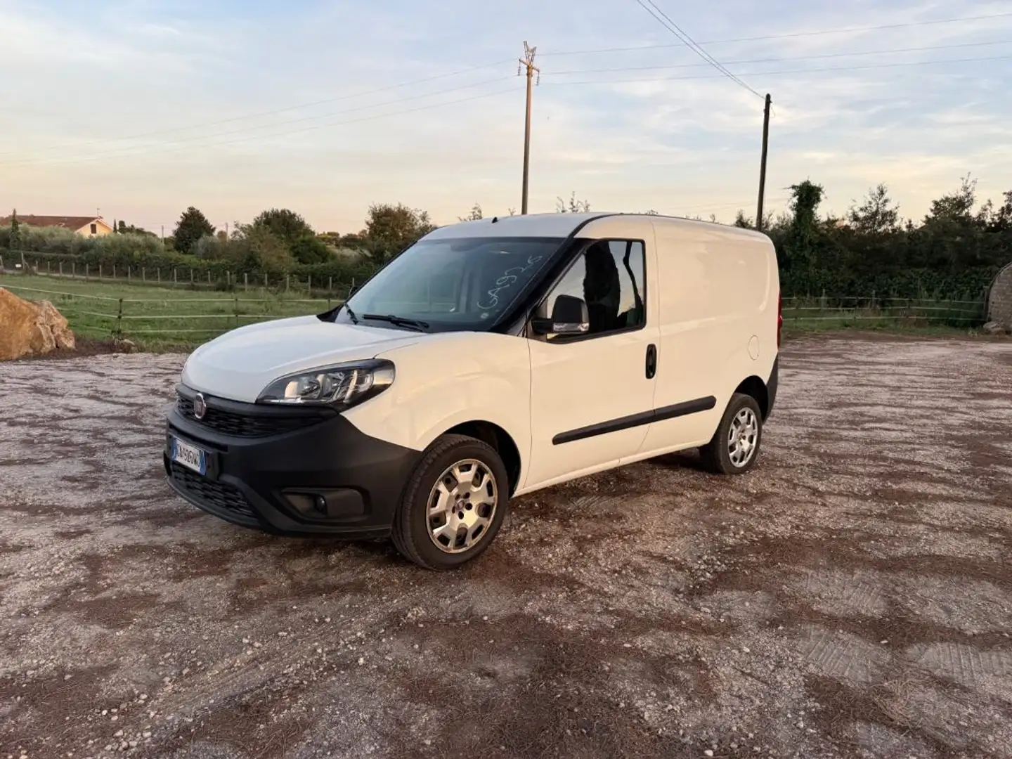 Fiat Doblo Doblò 1.4 Natural Power Business Weiß - 1