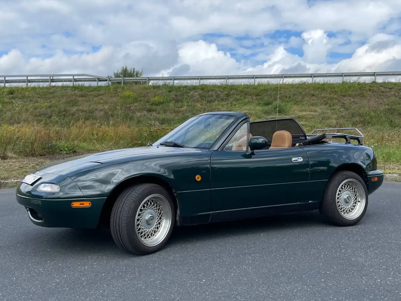 Mazda MX-5 NA 1.6 British Racing Green (1 von 360), foto 5