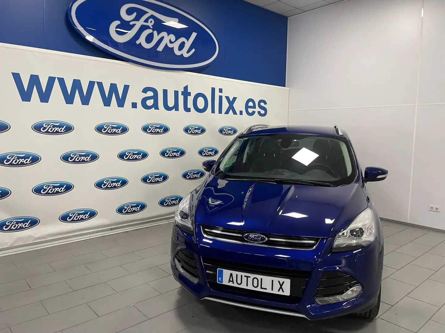 Ford Kuga 2.0TDCi Titanium 4x2 150 Azul - 2