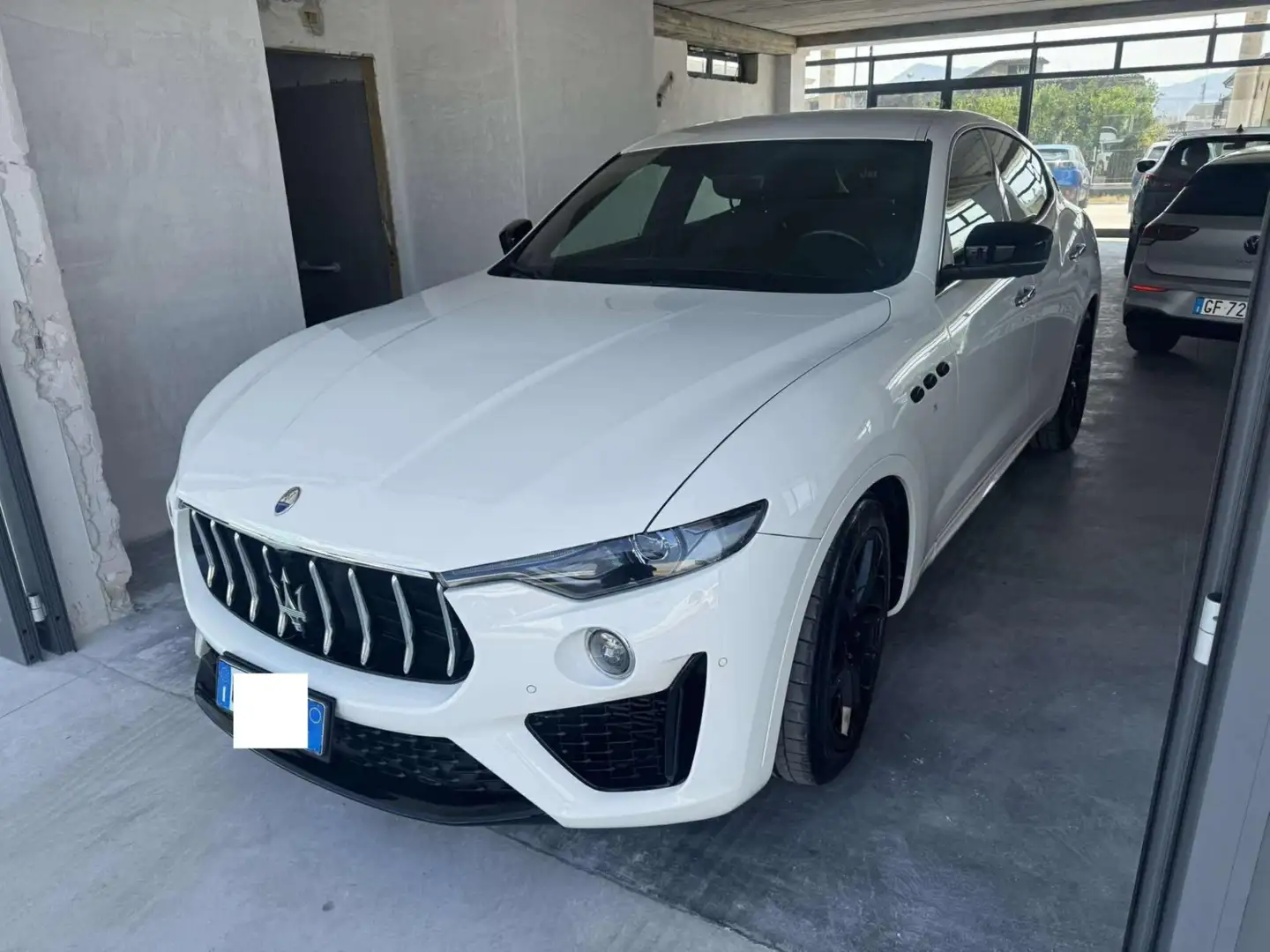 Maserati Levante 3.0 V6 350cv auto Bianco - 2