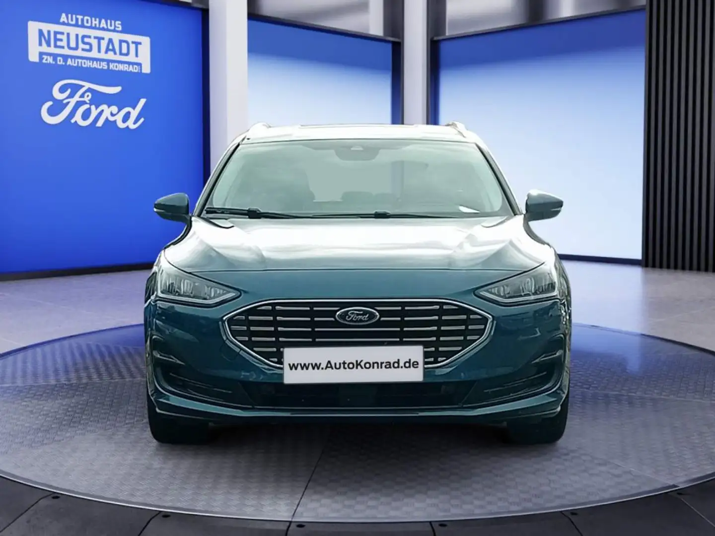 Ford Focus Focus Turnier 1.5 EcoBlue Aut. TITANIUM X *ACC*Win Bleu - 2