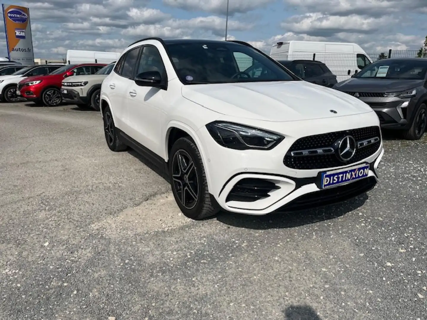 Mercedes-Benz GLA 250 GLA 250 e + Hybrid EQ Power 8G-DCT - AMG Line Prenium Blanc - 2