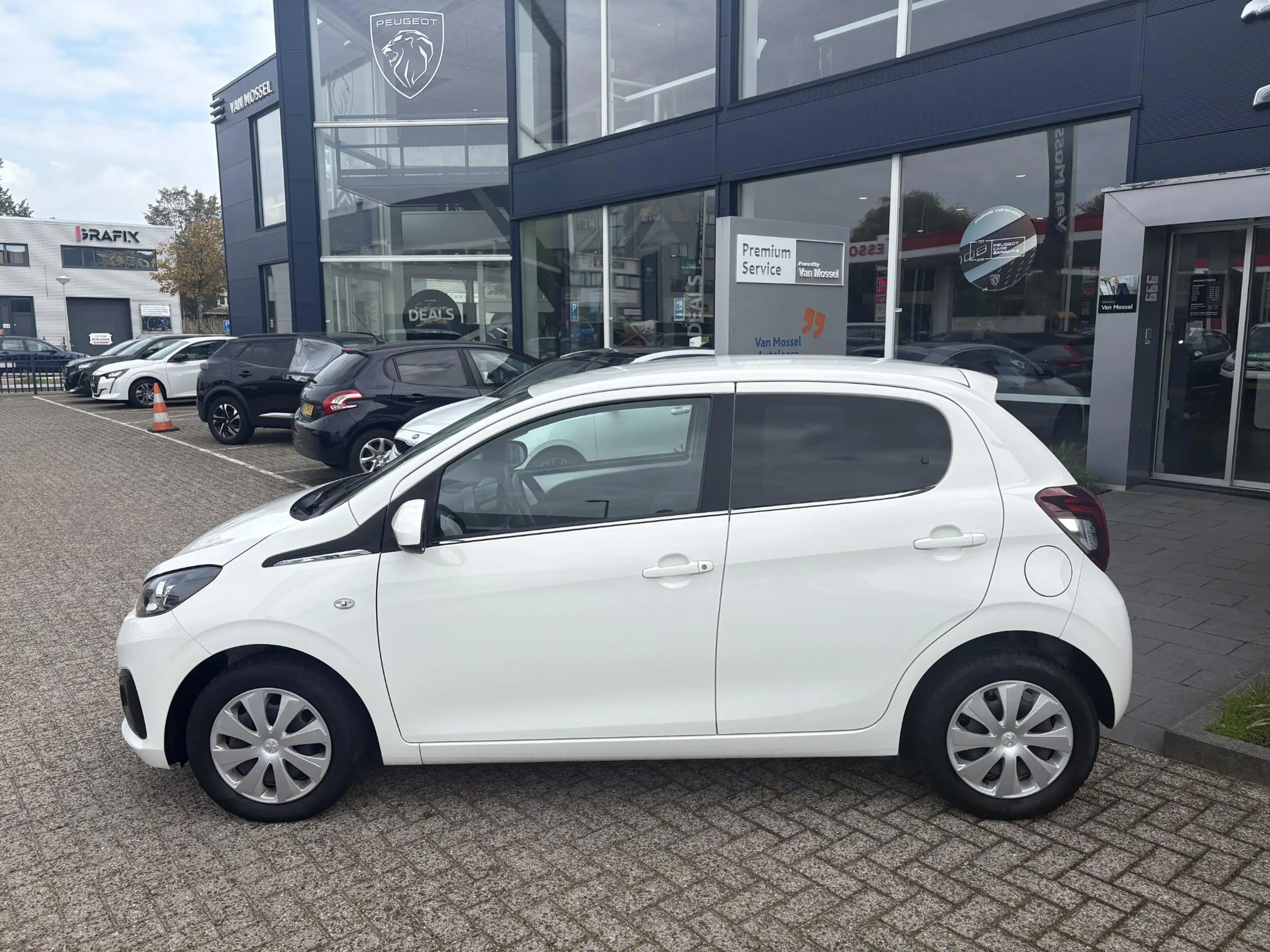 Peugeot 108 1.0 e-VTi Active — photo 3