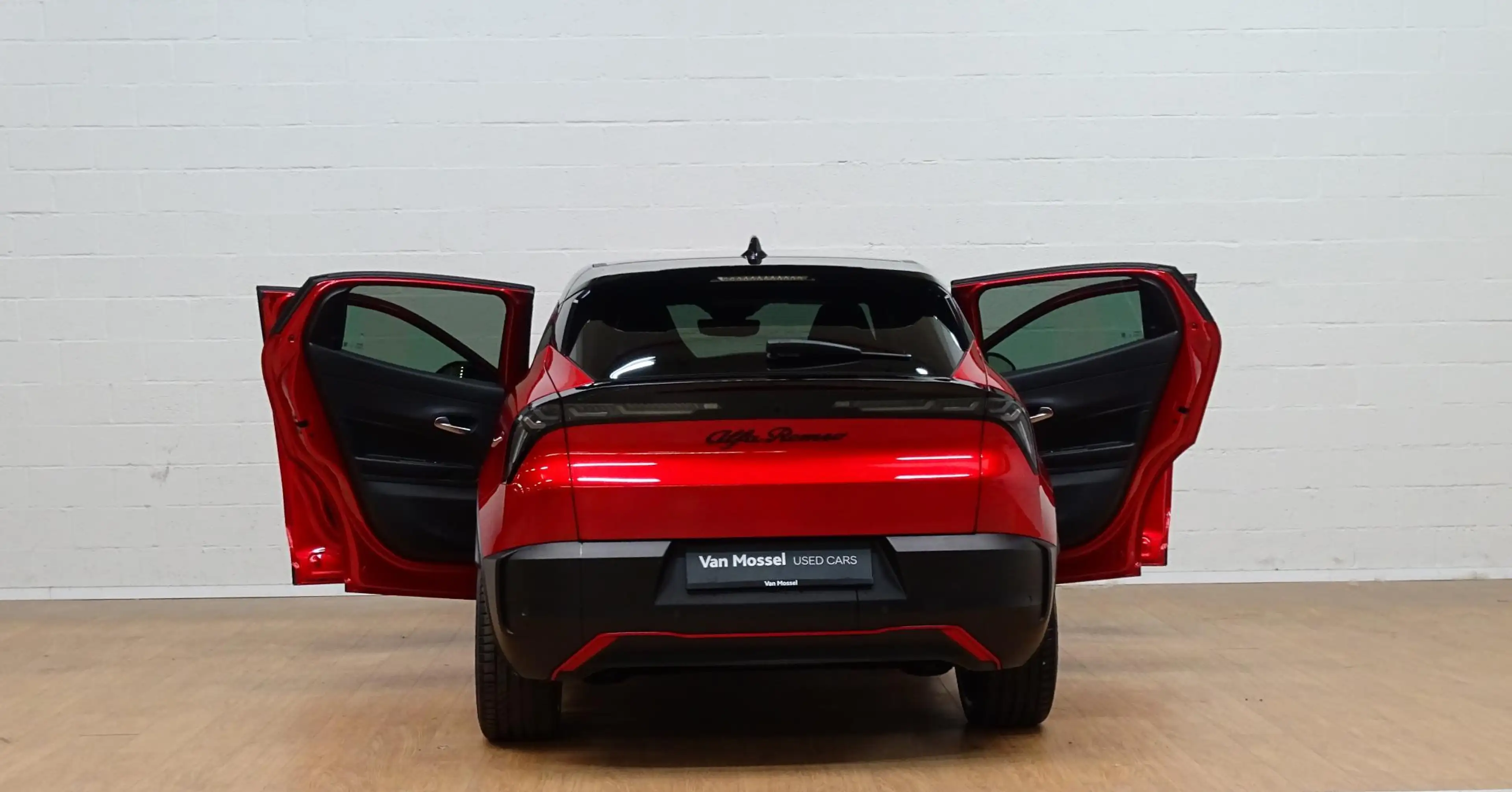 Alfa Romeo Junior BEV 280 - 54 kWh Elettrica 280 Veloce VERWACHT — photo 10