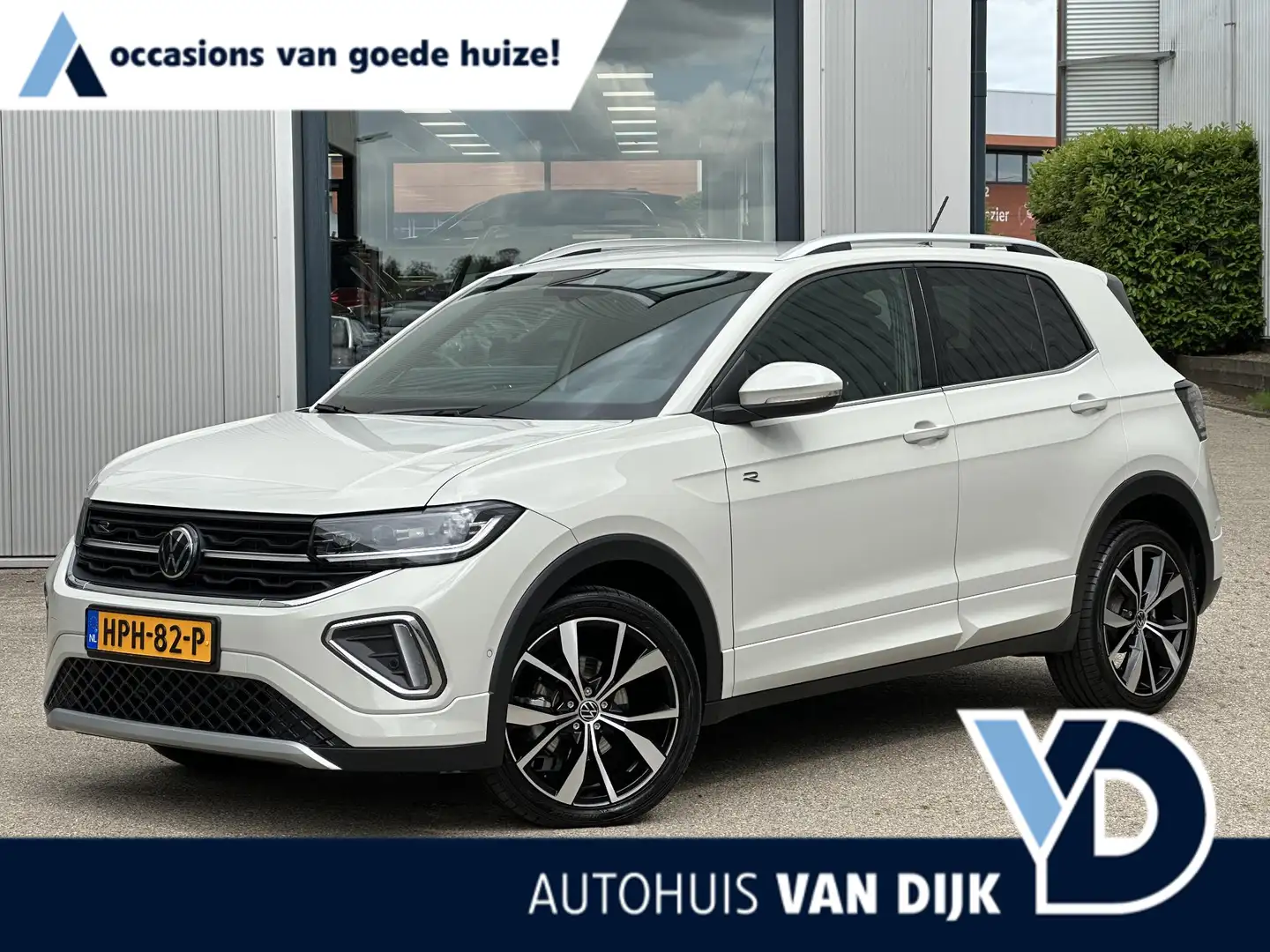 Volkswagen T-Cross 1.5 TSI R-Line Business | Carplay/Navi/18"/Camera/ Grijs - 1