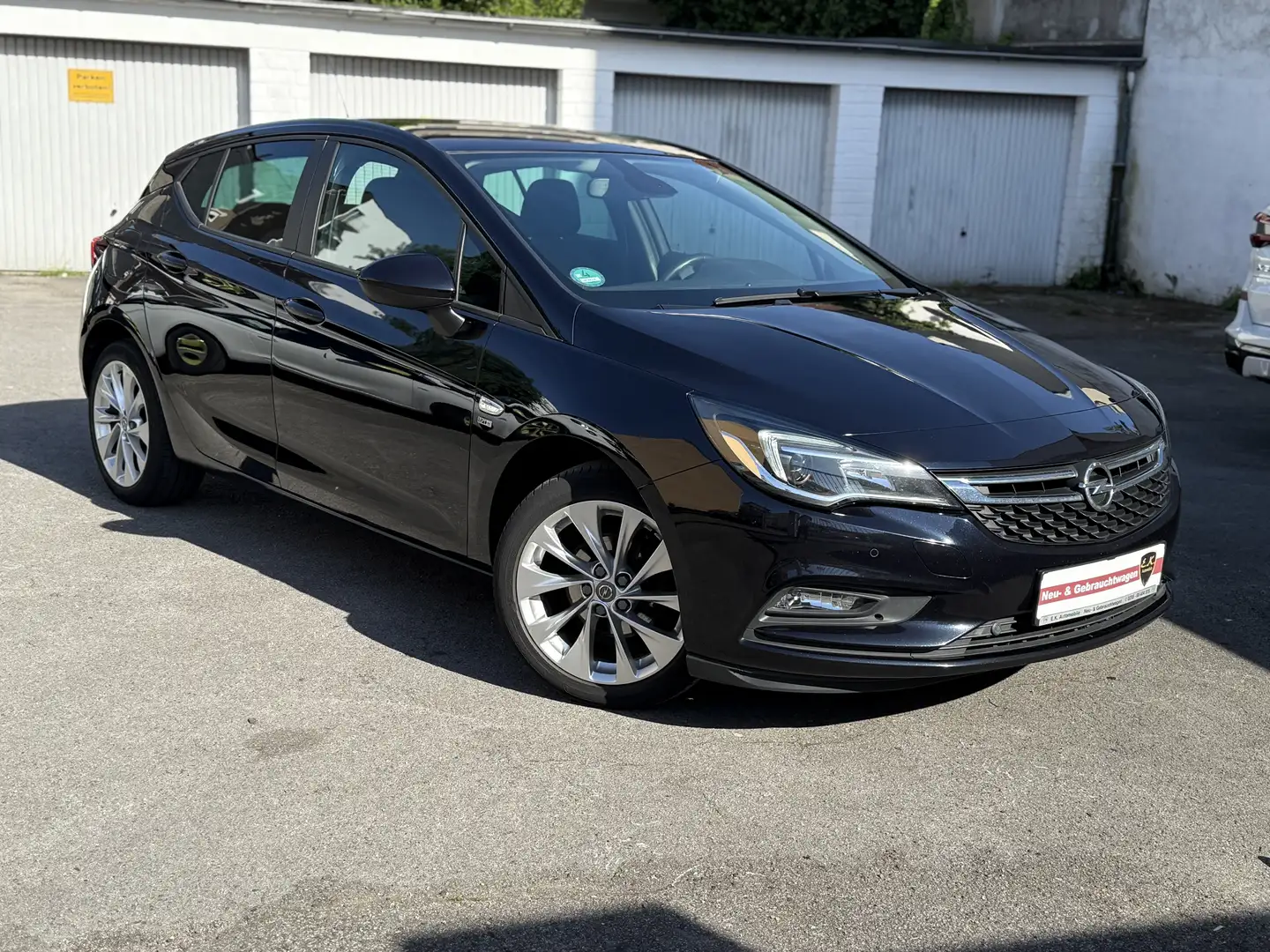 Opel Astra 120 Jahre 1.Hand, Rückfahrkamera, LHZ, SHZ!! Blau - 1