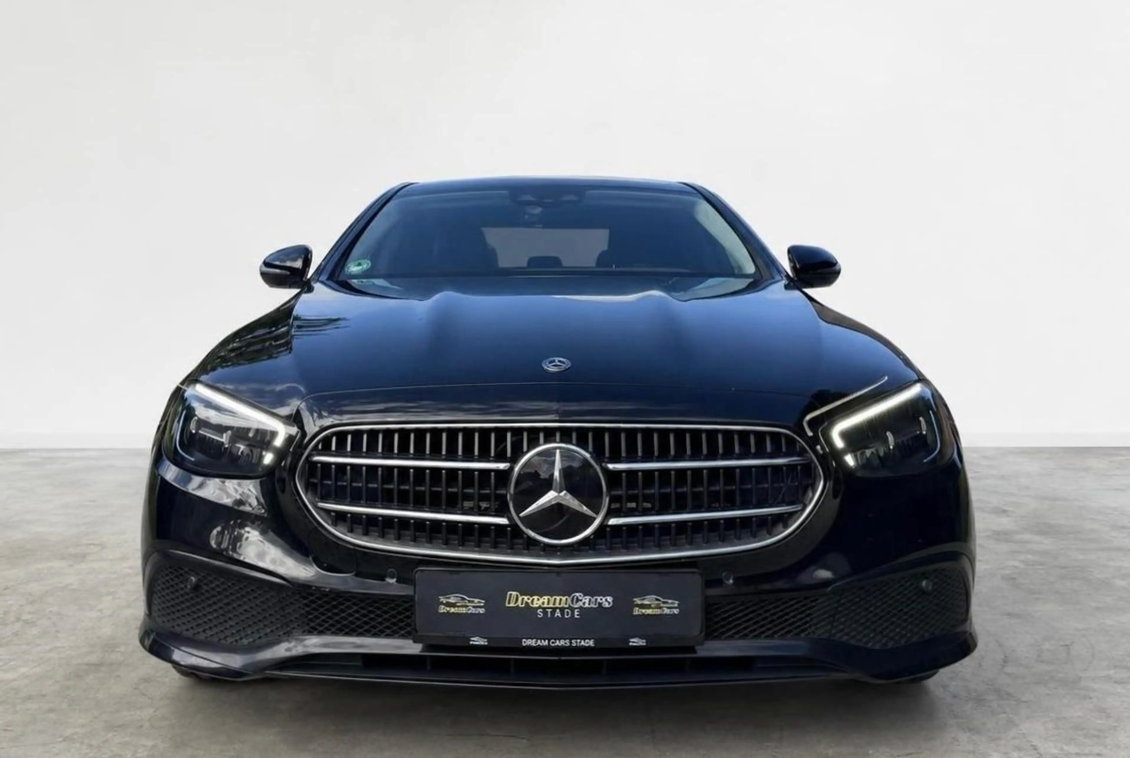 Mercedes-Benz E 300 de Limo Burmester/KAMERA/NIGHT/WIDESCREEN — photo 8