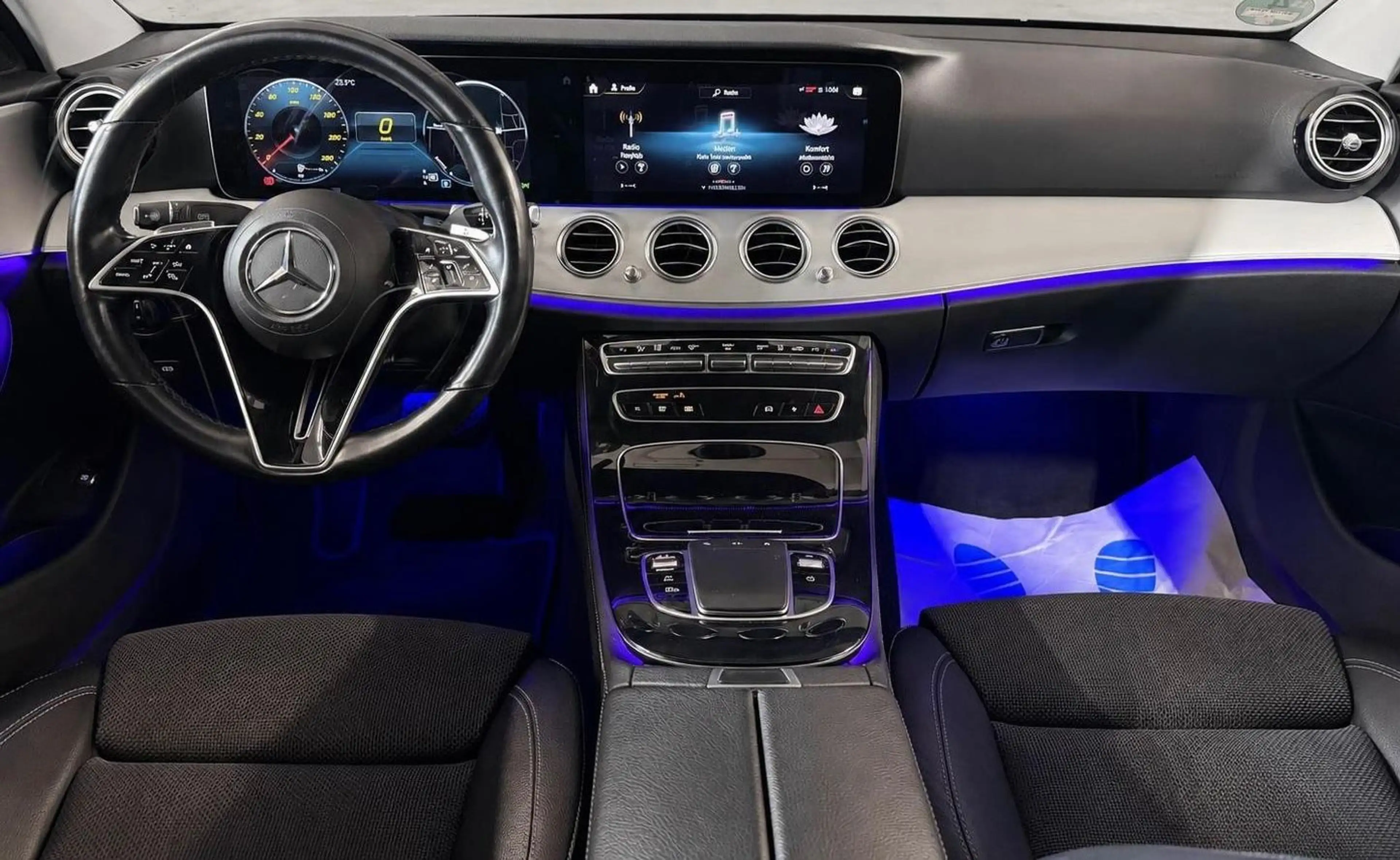 Mercedes-Benz E 300 de Limo Burmester/KAMERA/NIGHT/WIDESCREEN — photo 15