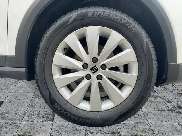 Seat Arona view 8