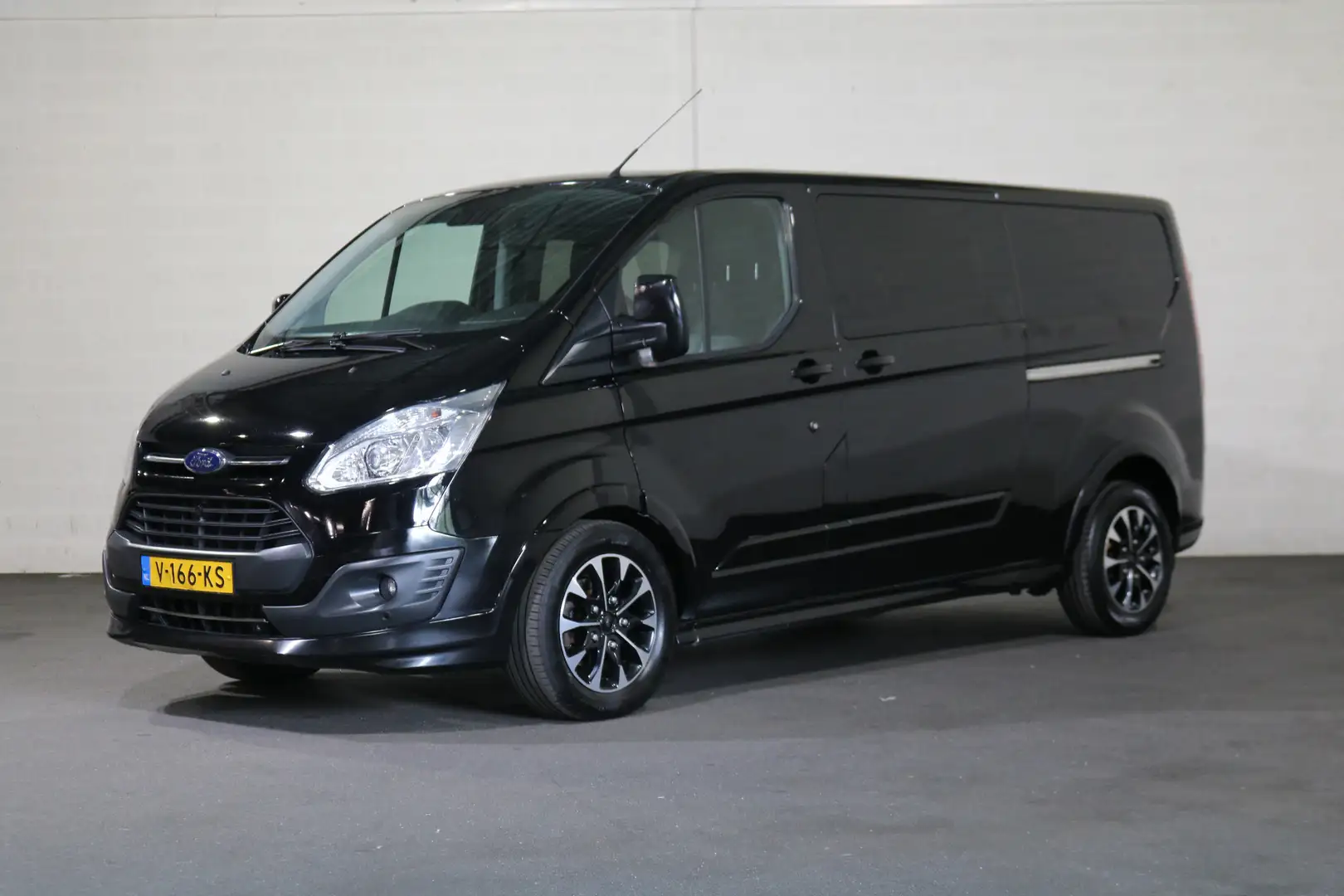 Ford Transit Custom 2.0 TDci 170pk L2 H1 DC Limited Noir - 1