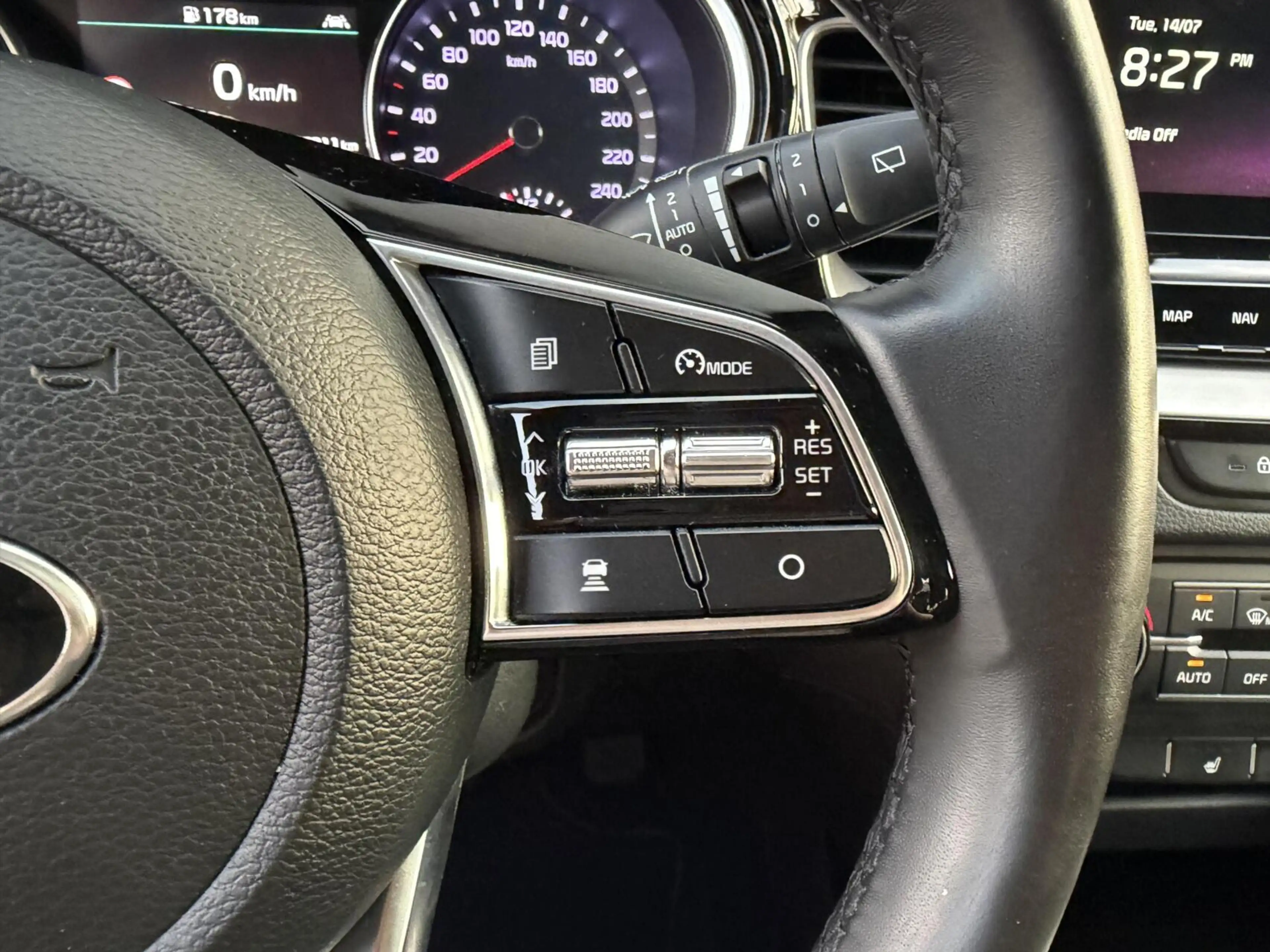 Kia Ceed SW / cee'd SW Sportswagon 1.0 T-GDi MHEV DynamicLine — photo 17