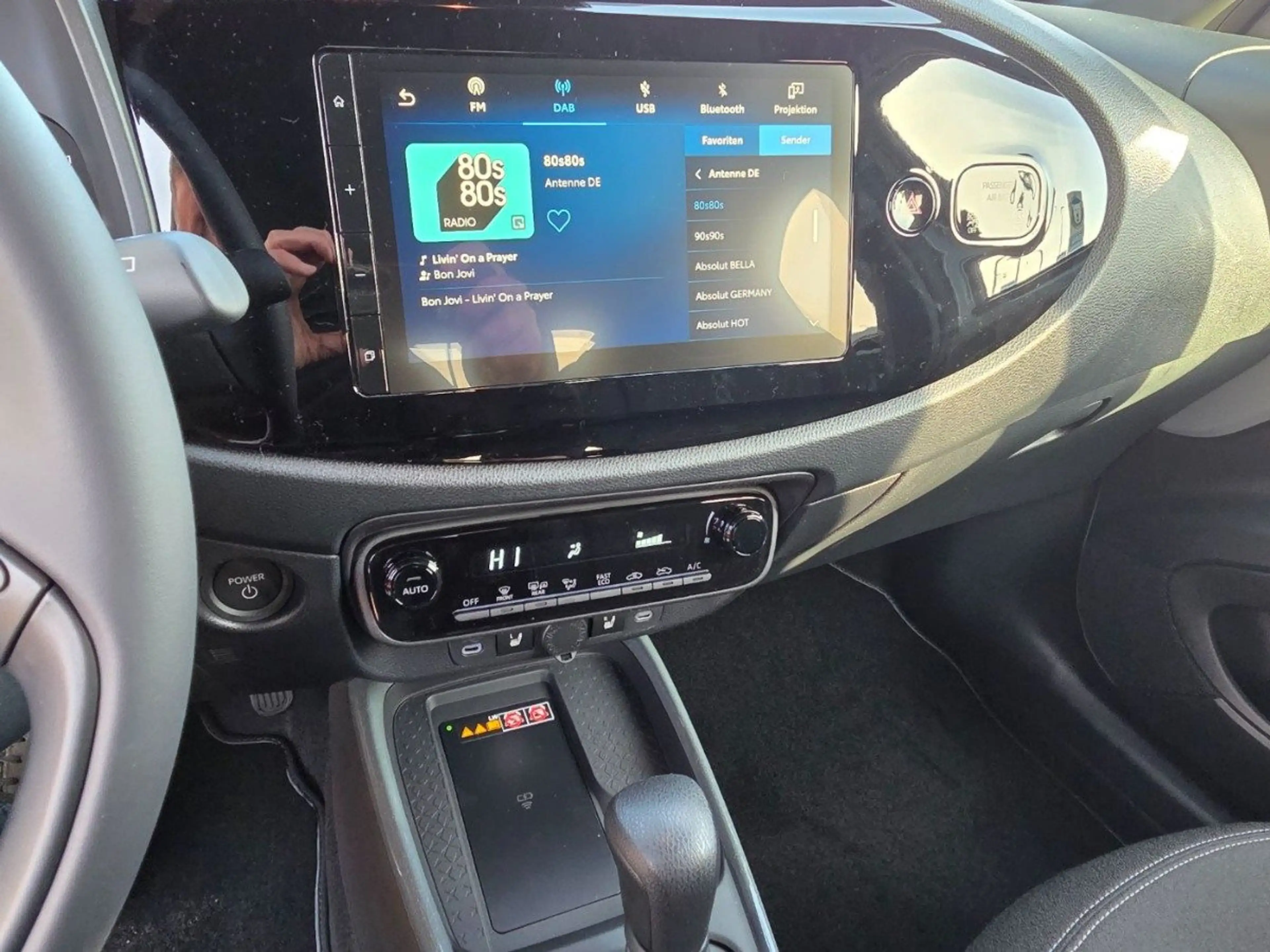 Toyota Aygo X 1.5 Teamplayer ACC LED SHZ Kam. PDC AUT — photo 10