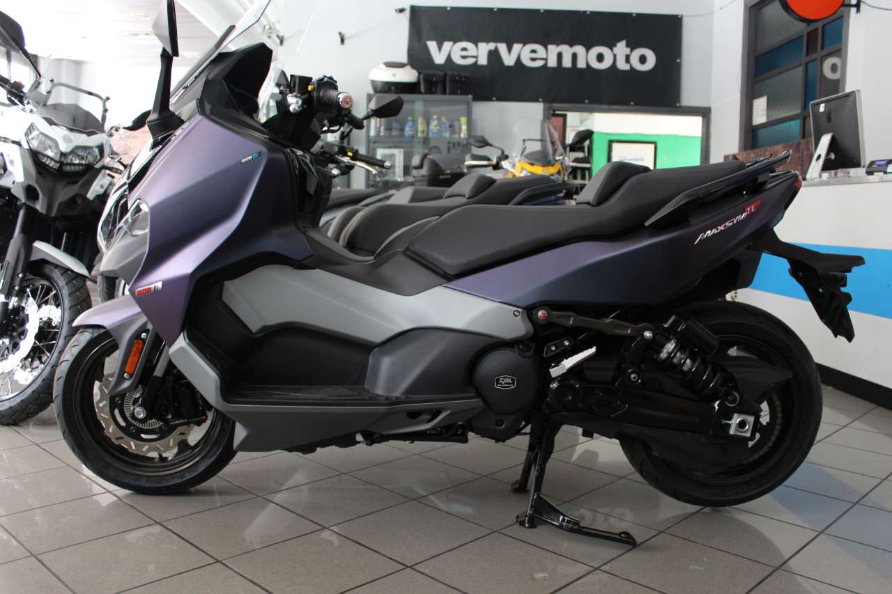 SYM Maxsym TL TL508 a casa tua a 157,00 euro per 3 anni