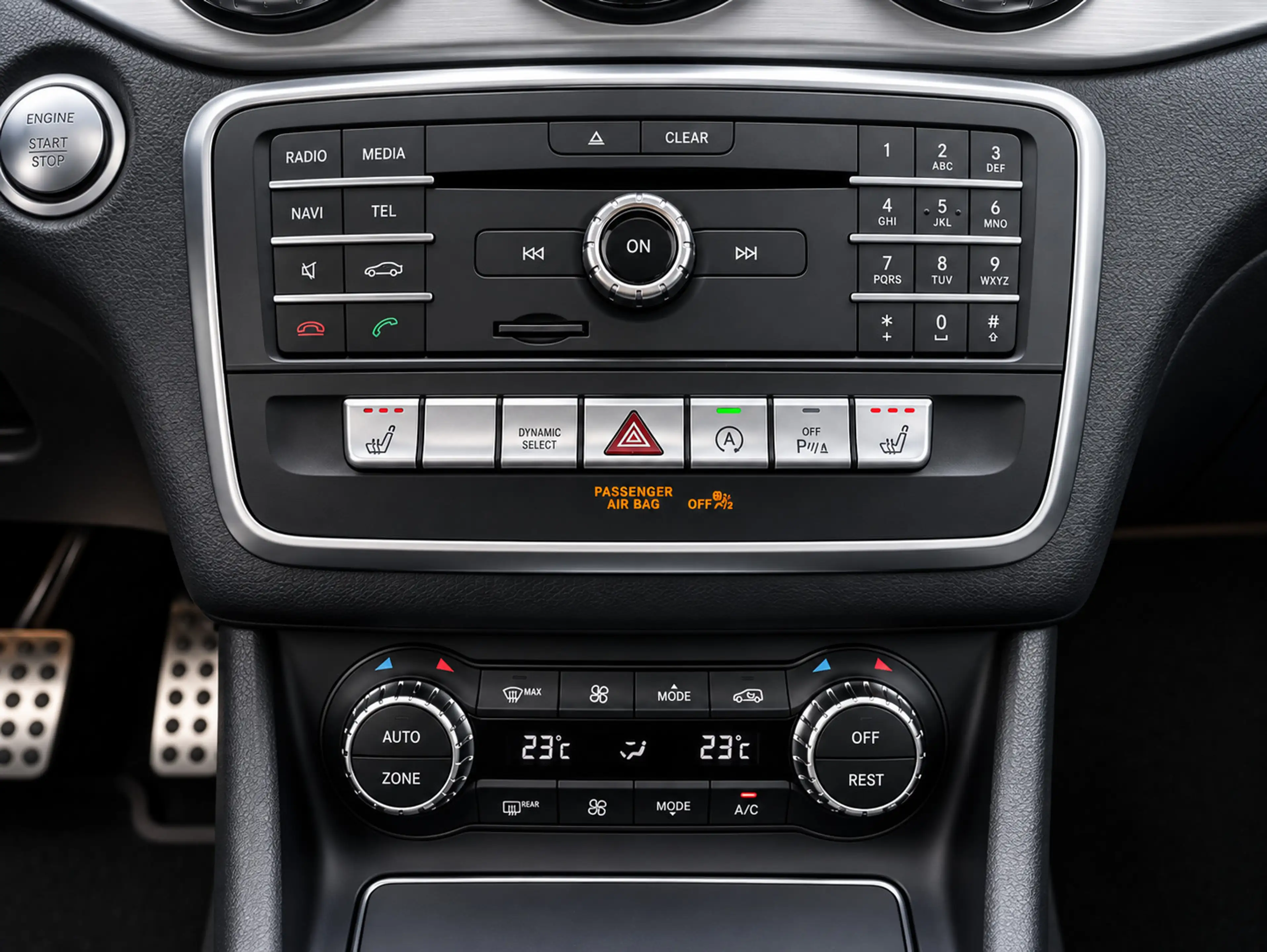 Mercedes-Benz CLA 180 Shooting Brake - Pano - Camera - Dealer Onderhoude — photo 11