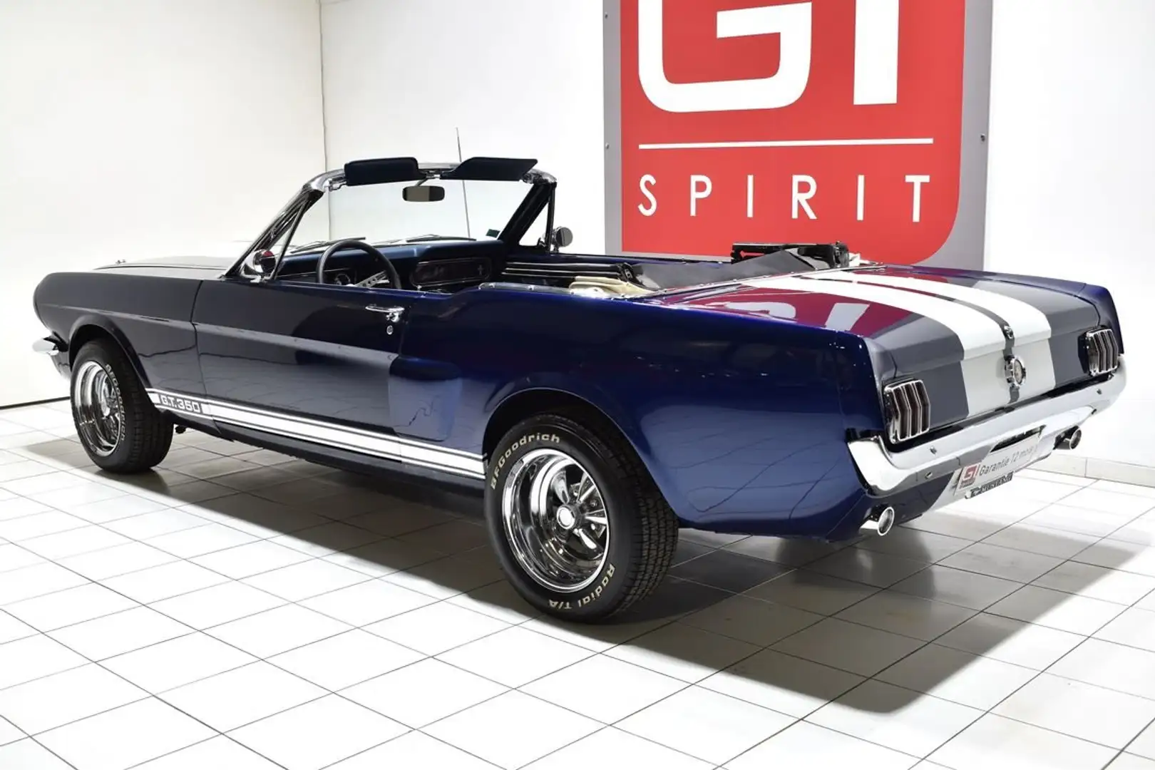 Ford Mustang FORD Mustang 302 Ci Cabriolet Bleu - 2
