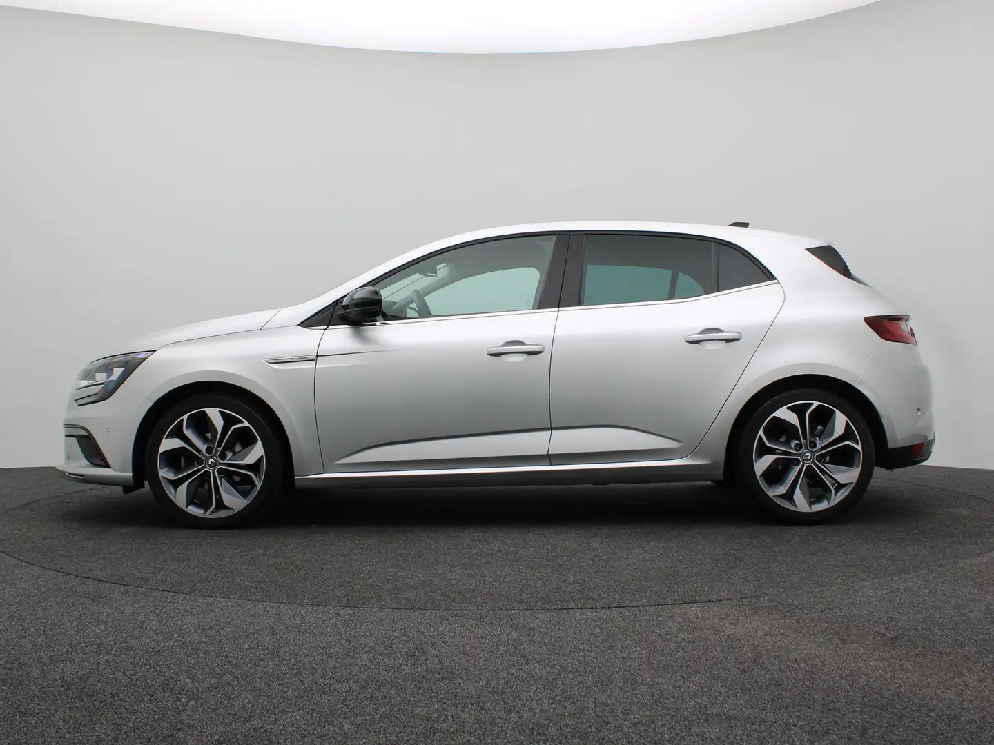 Renault Megane Energy TCe 130 Bose | Trekhaak | GT voorbumper | P Grijs - 2